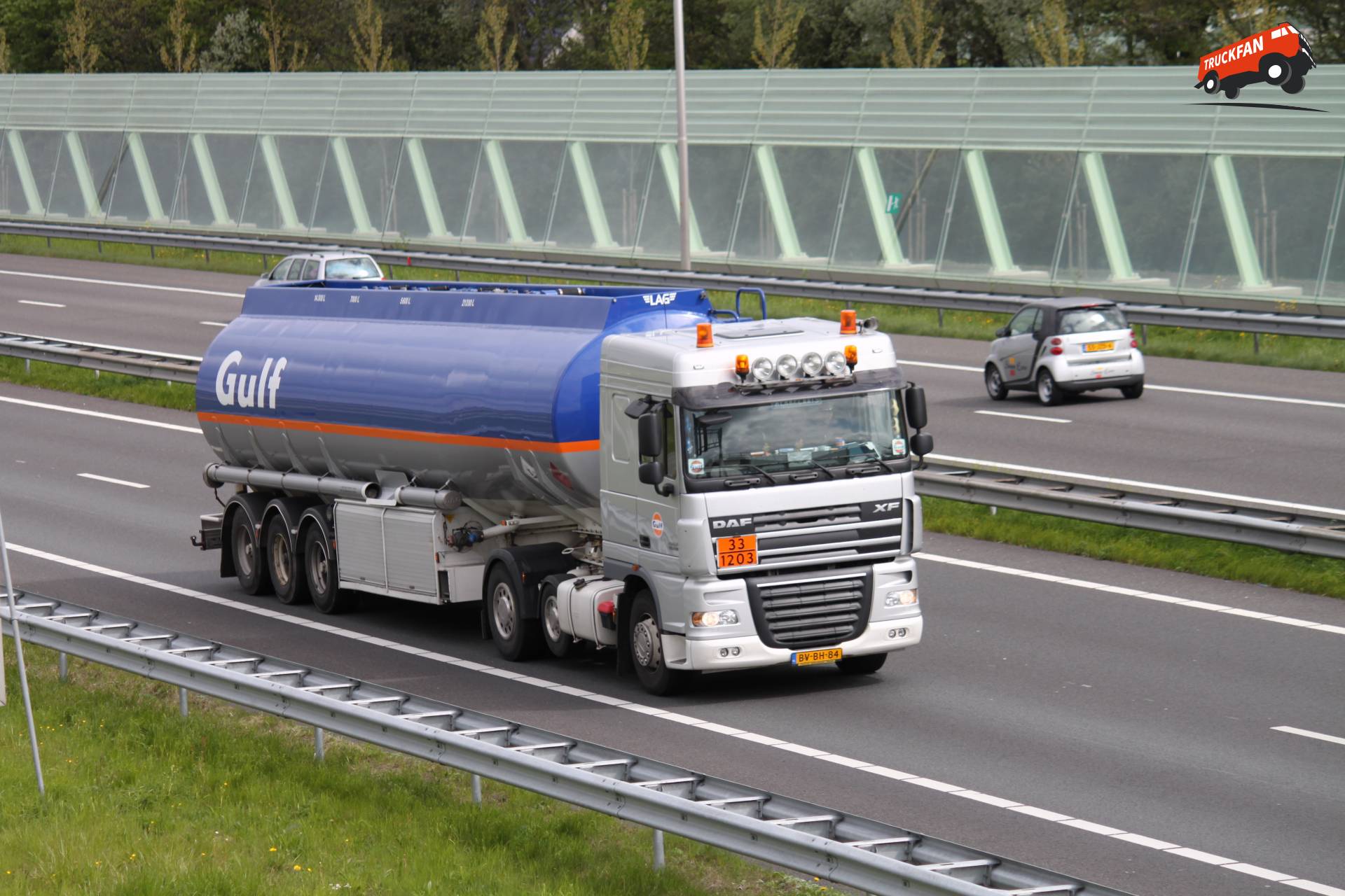 DAF XF105 vrachtwagen