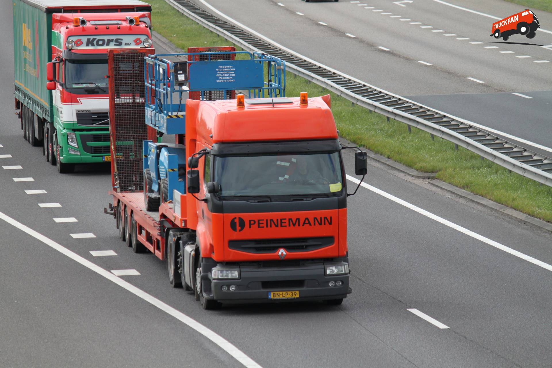 Renault Premium truck owned by Peinemann