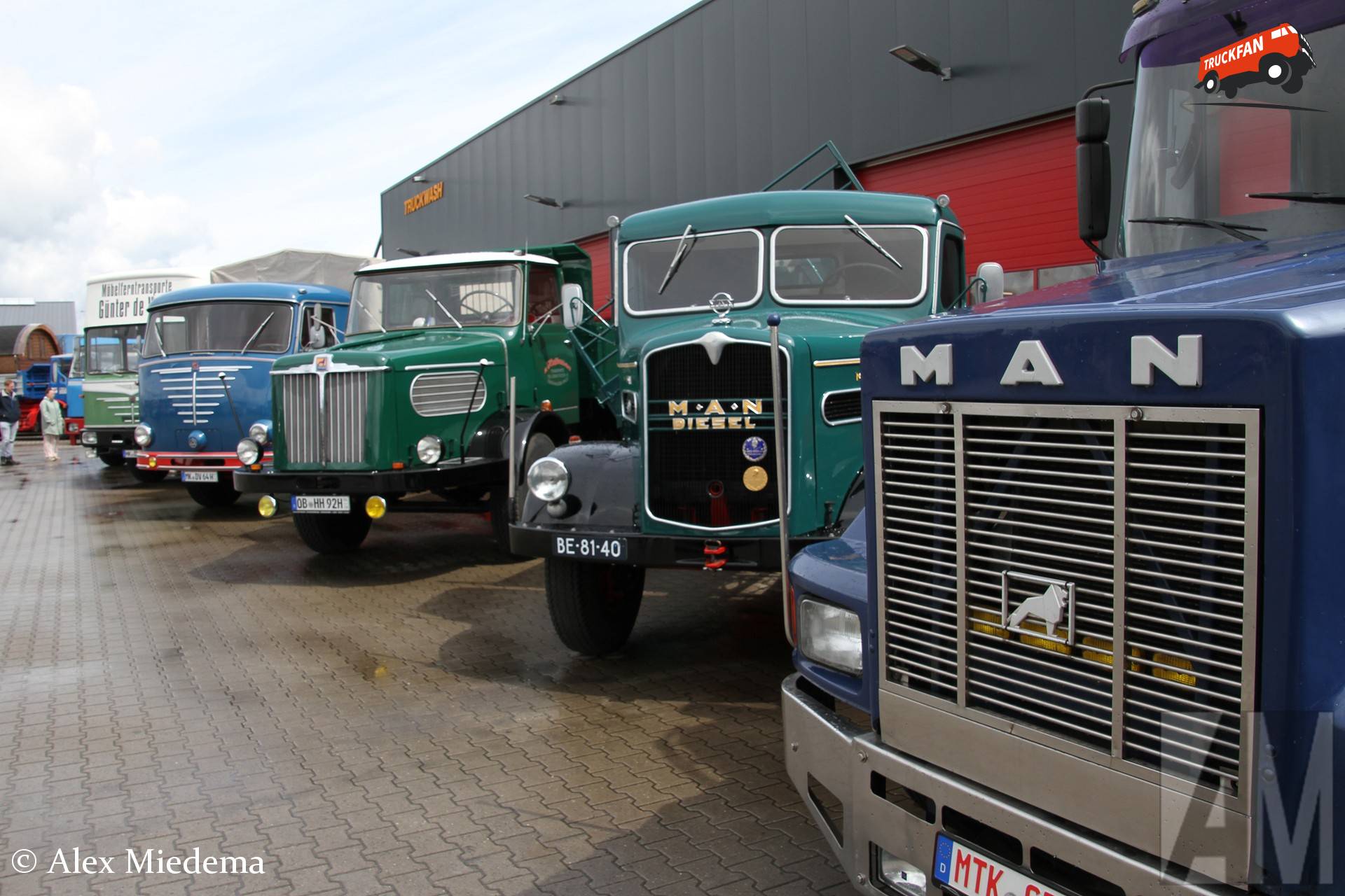 Oldtimers MAN, Büssing en Bickel Phoenix in Vriezenveen
