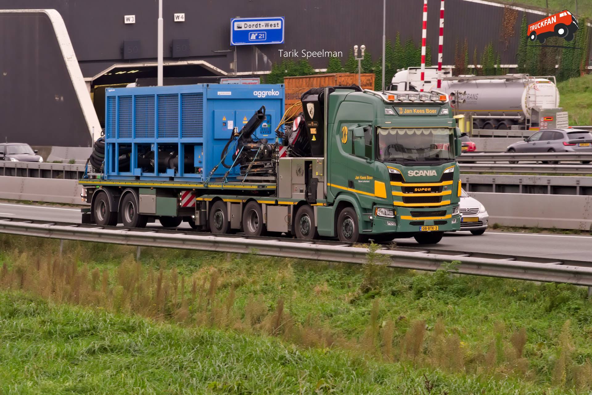 Scania R540 8x2 WSG truck on A16