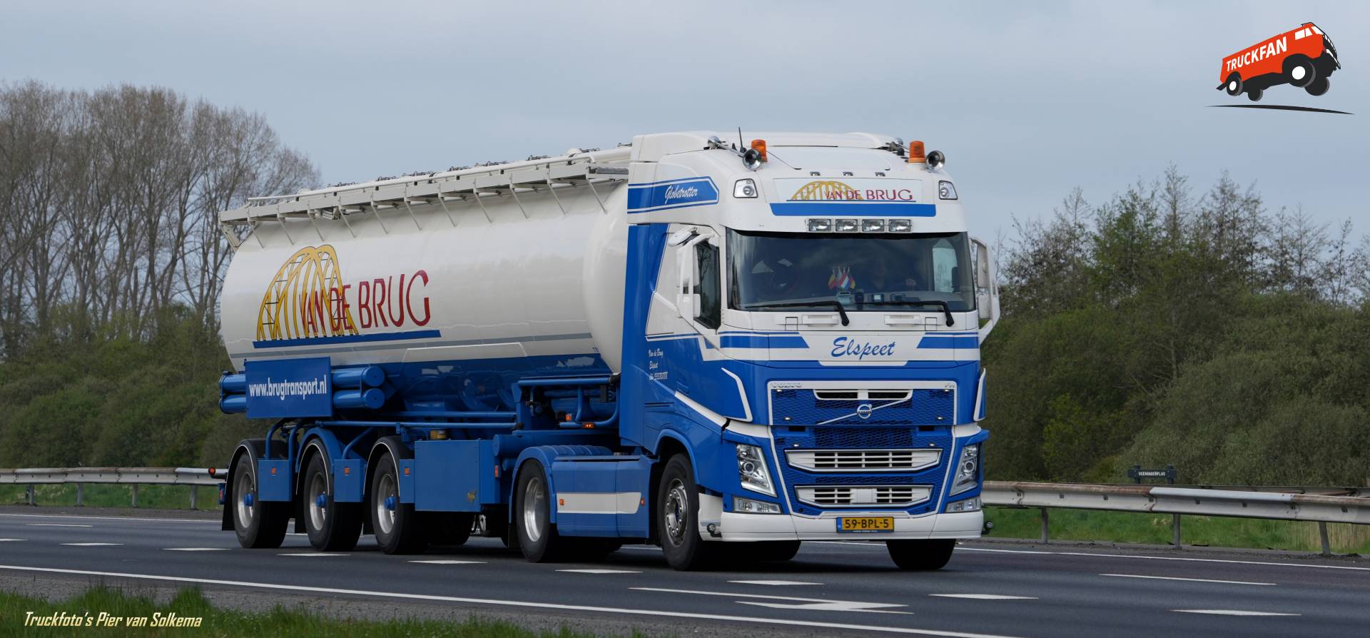 Volvo FH4 truck van Bedrijf van de Brug