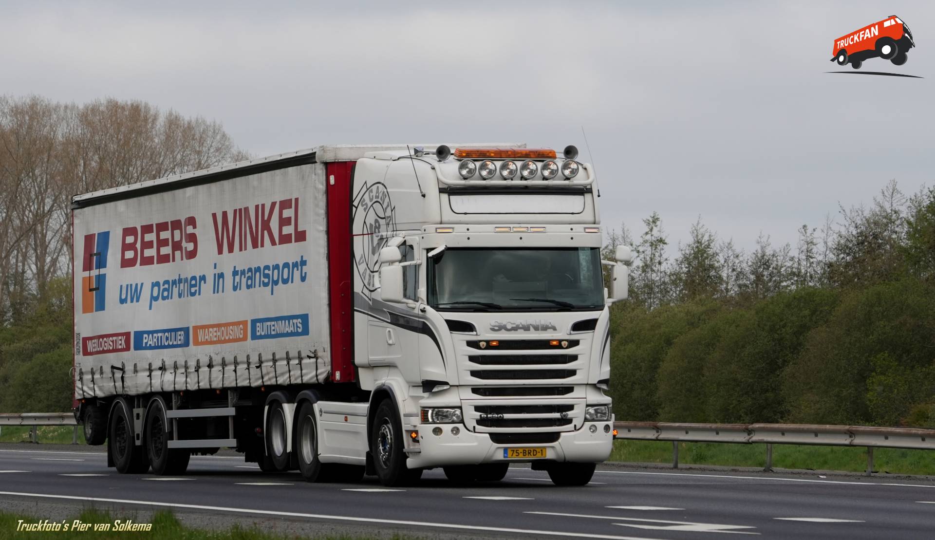 Scania R520 bij A28 Veeningen