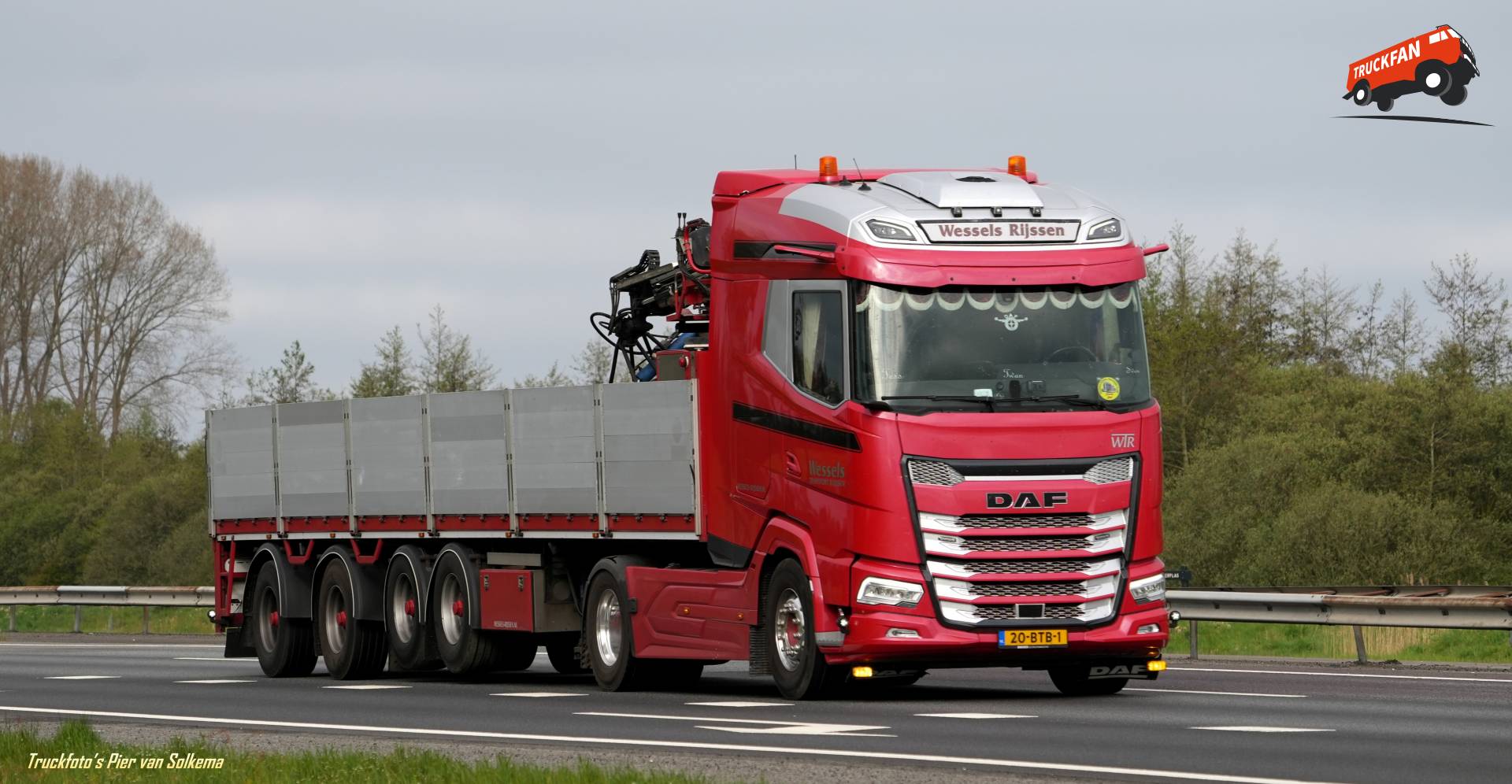DAF XG Truck bij A28 Veeningen