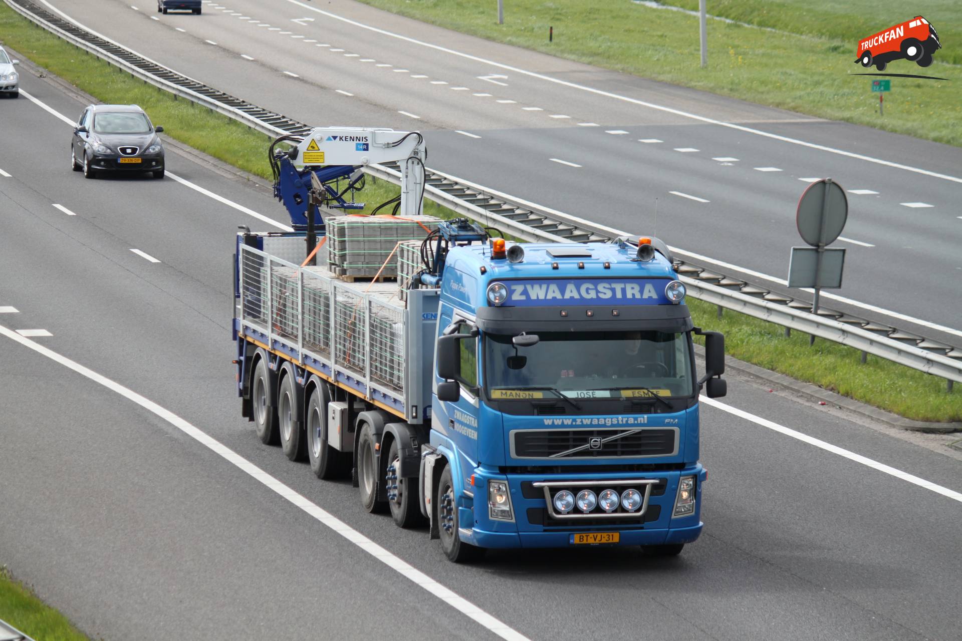Volvo FM vrachtwagen van Zwaagstra