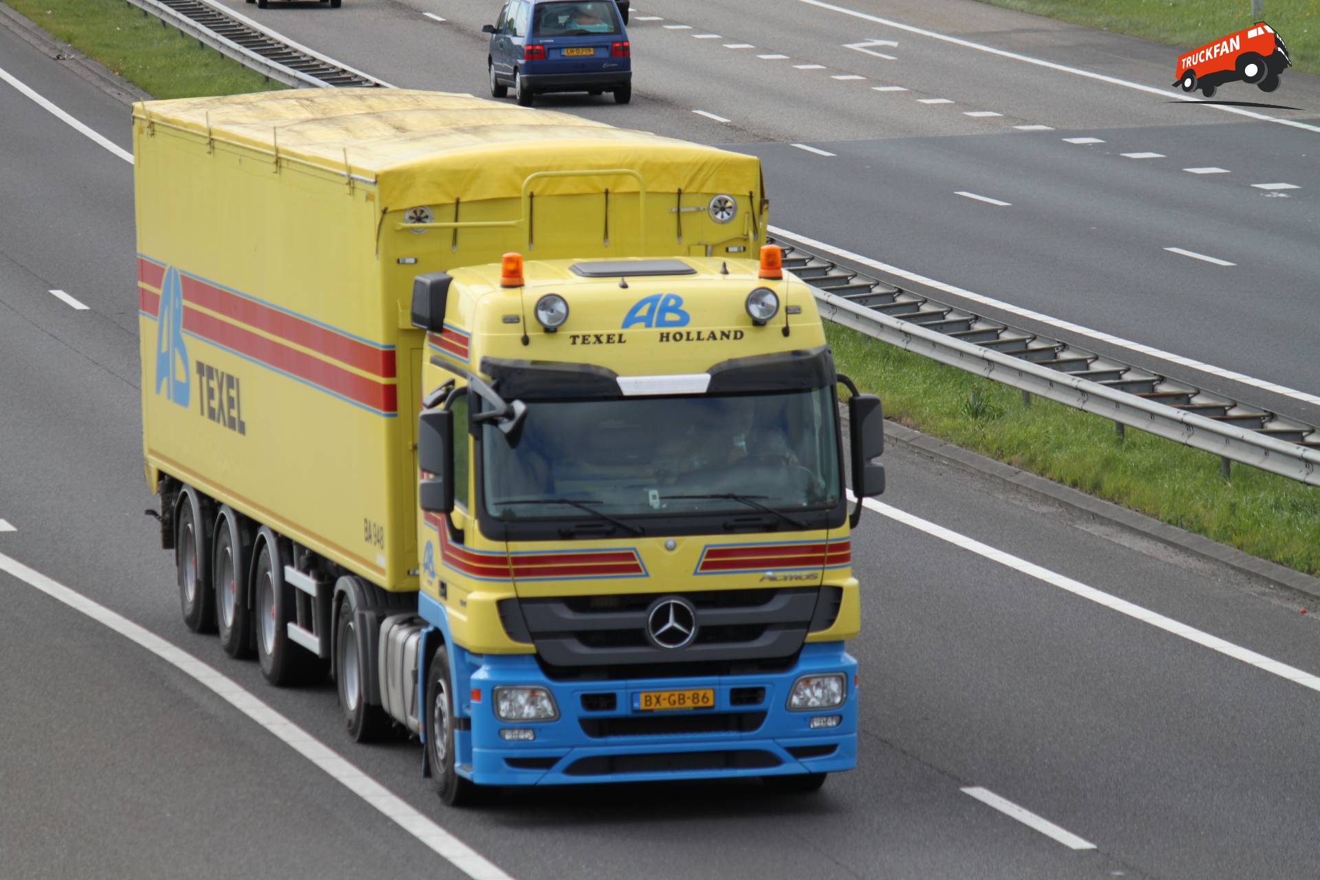 Mercedes-Benz Actros vrachtwagen van AB Texel