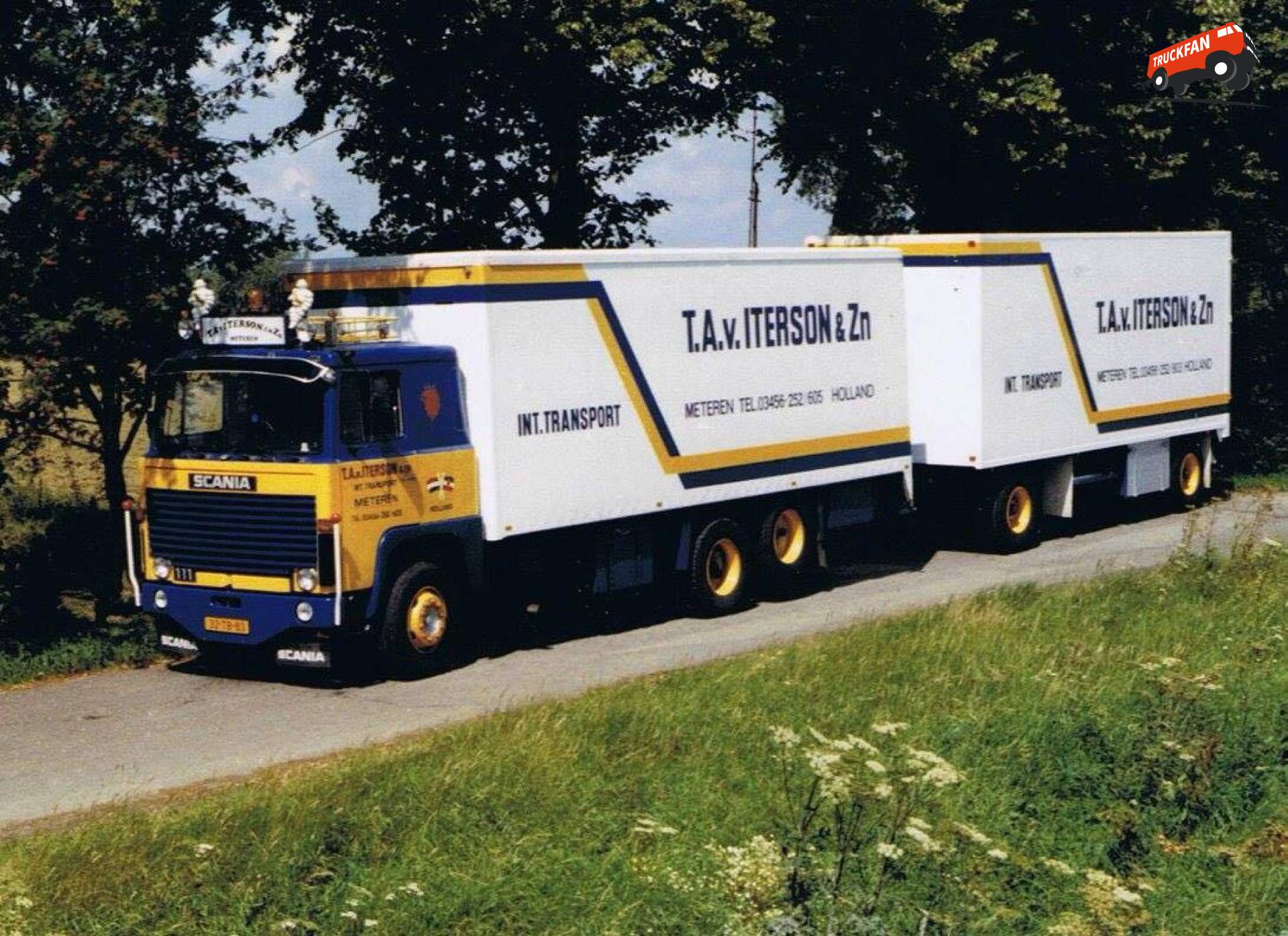 Scania 111 van Van Iterson binnenkort in 1:50 bij Tekno