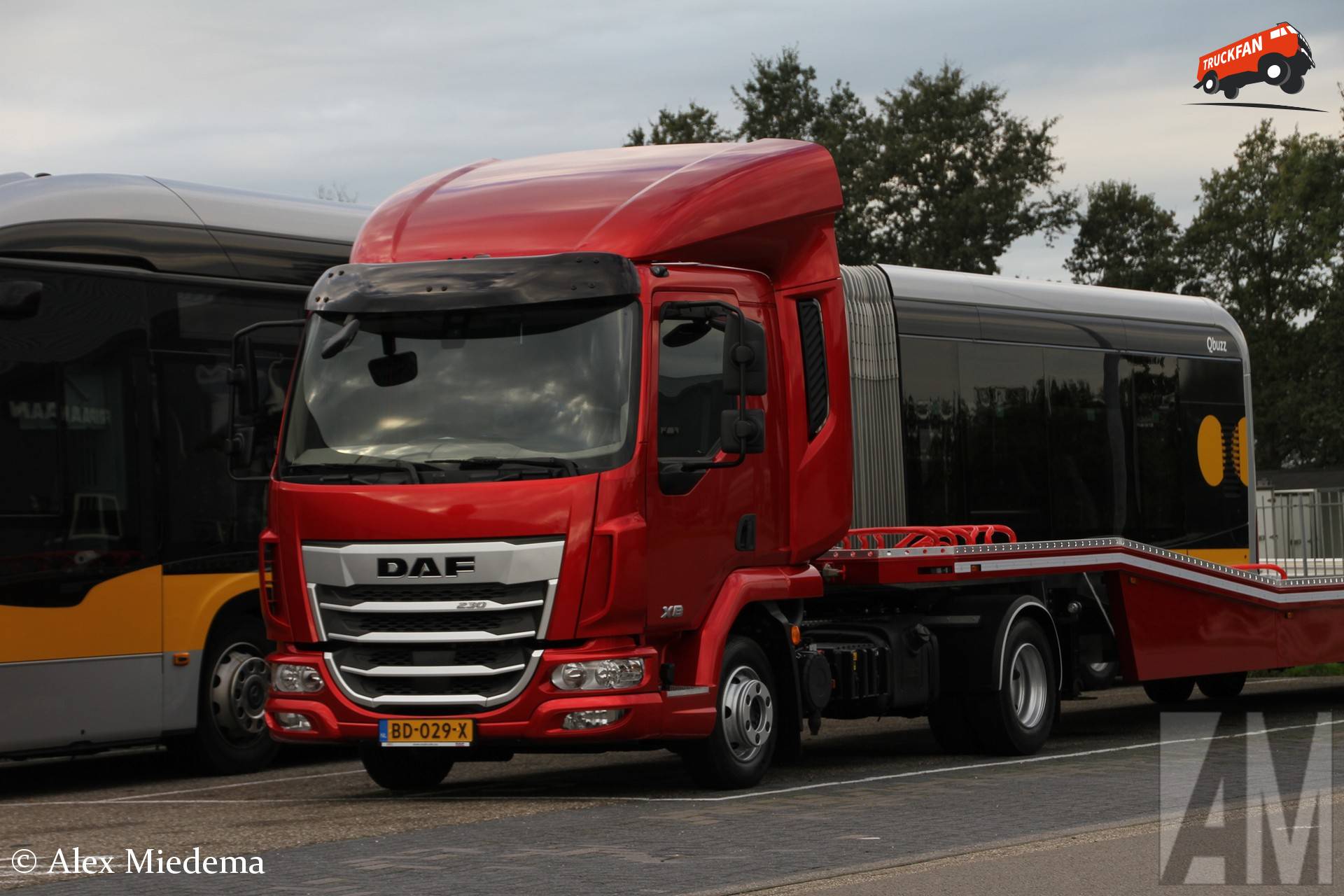 DAF XB truck bij ESA Marum op 16 oktober 2026