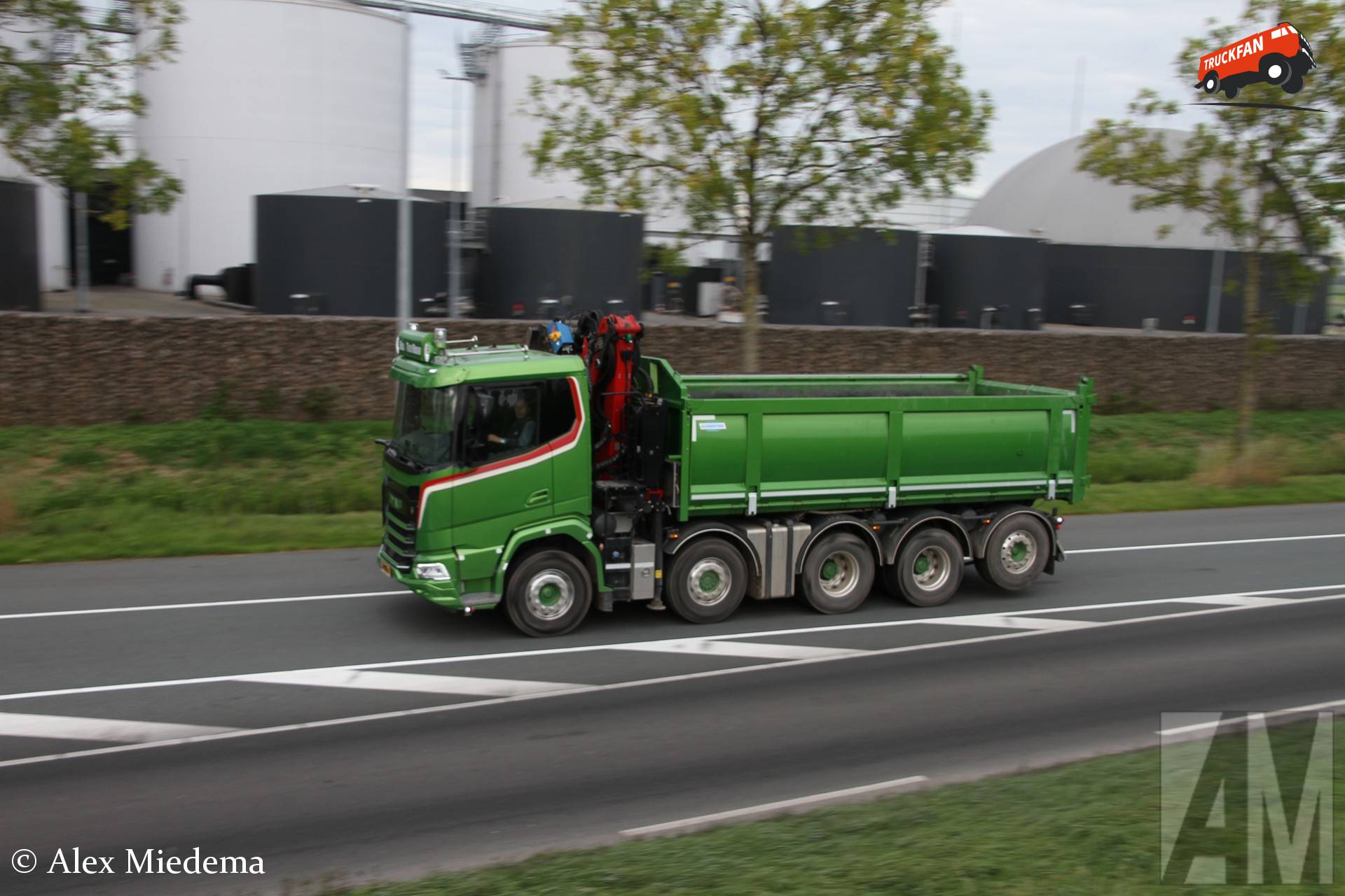 Bol Ten Boer DAF XFC Kipper during Bietencampagne