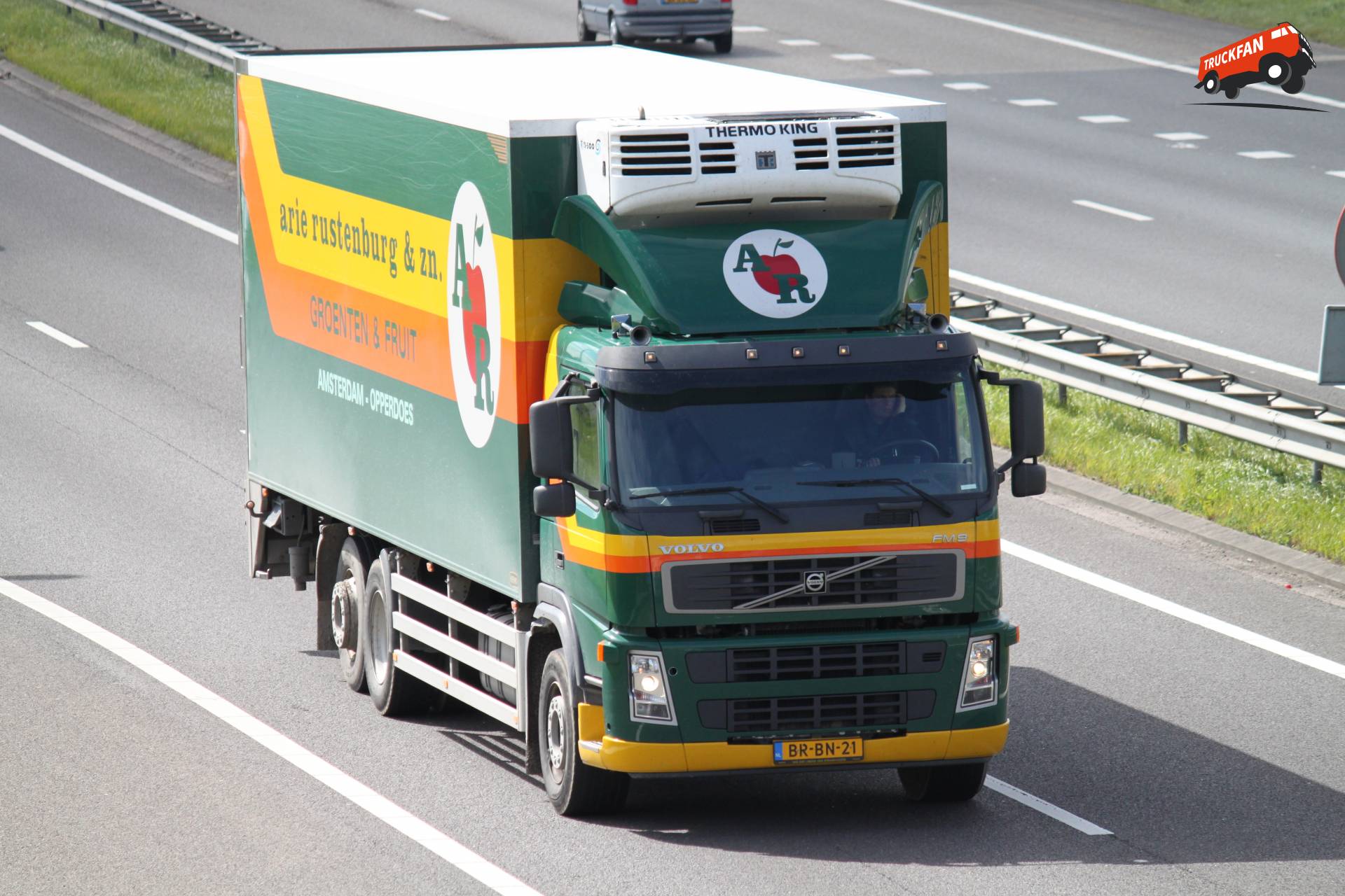 Volvo FM9 vrachtwagen van Arie Rustenburg