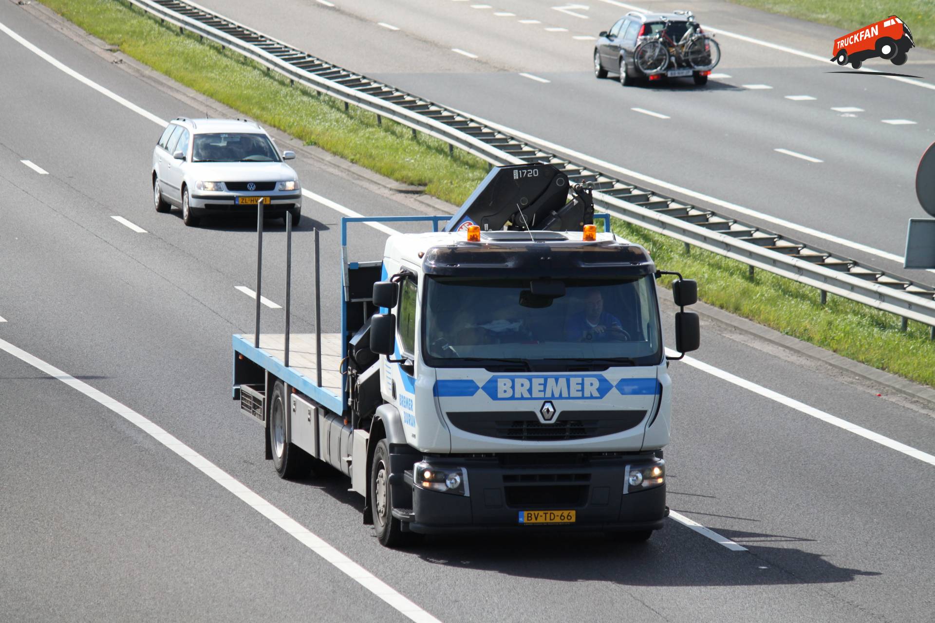 Renault Premium vrachtwagen van Bremer