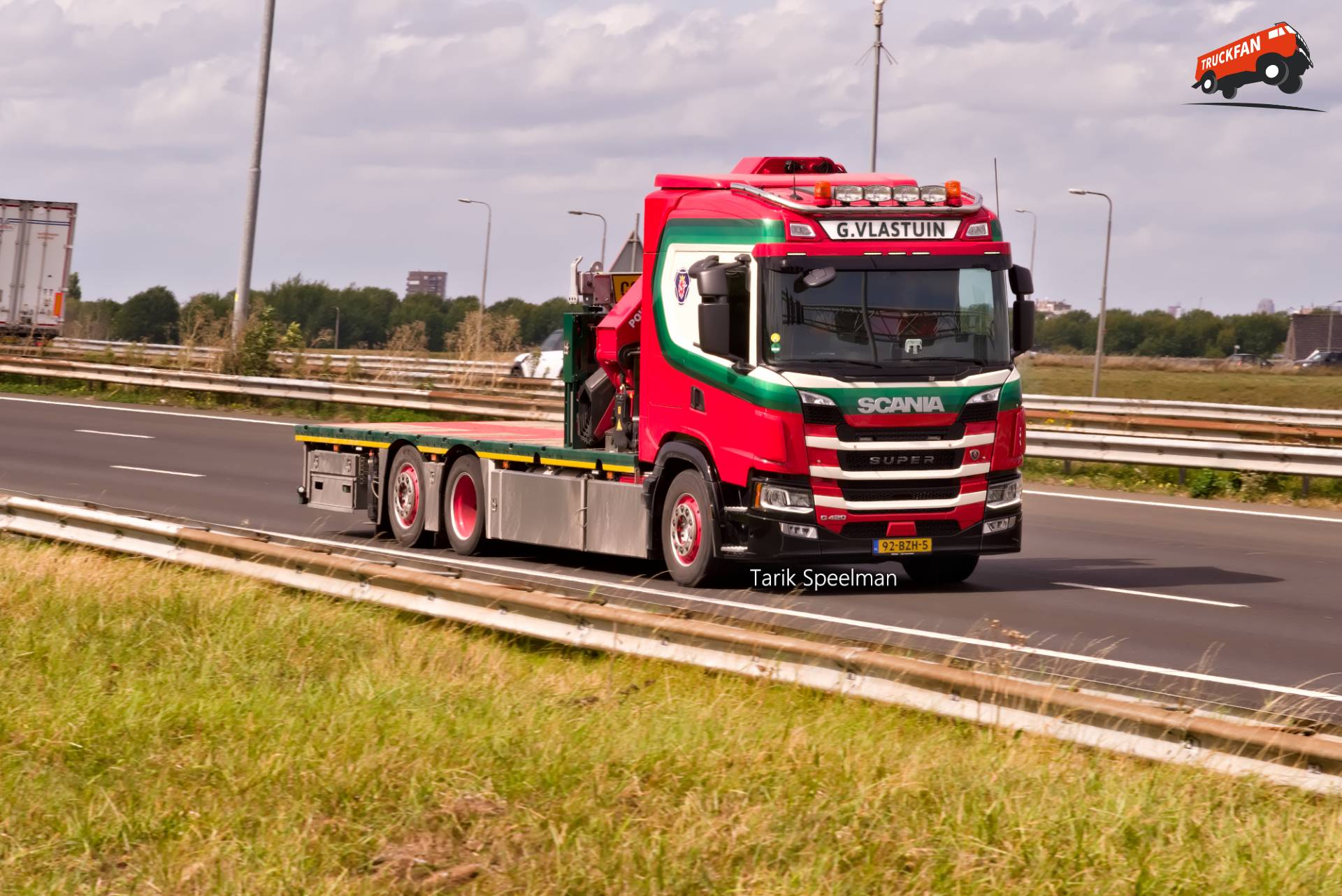 Scania G420 vrachtwagen met kenteken 92-BZH-5