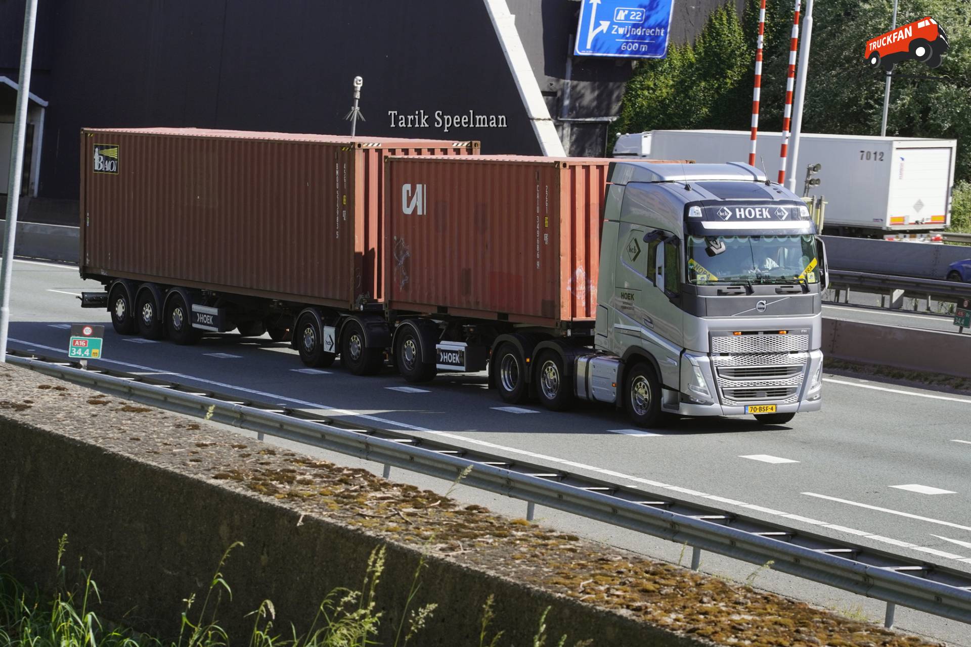 Volvo FH 5th Gen vrachtwagen met kenteken 70-BSF-4