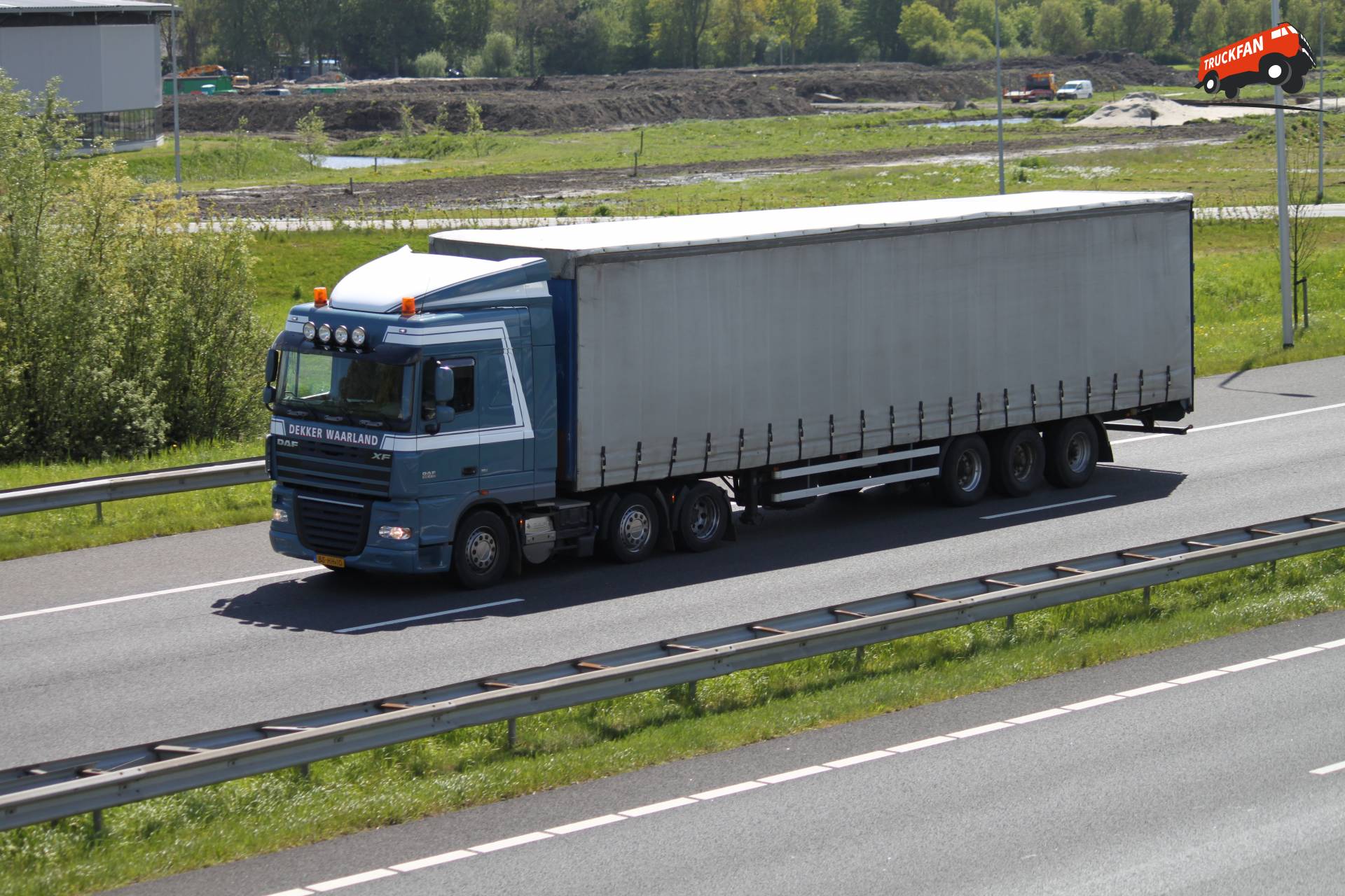 DAF XF105 vrachtwagen