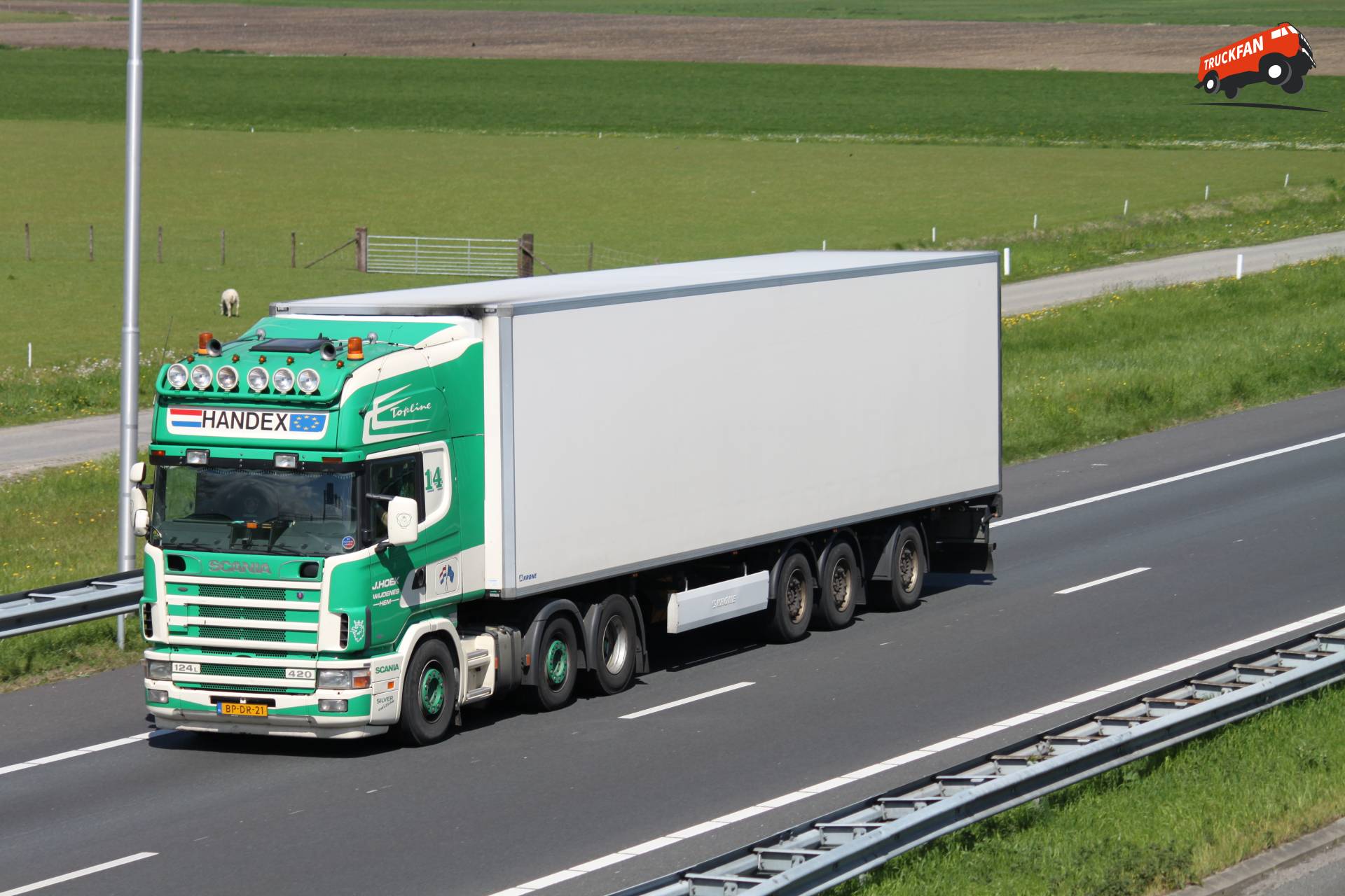 Scania 124 truck owned by J Hoek