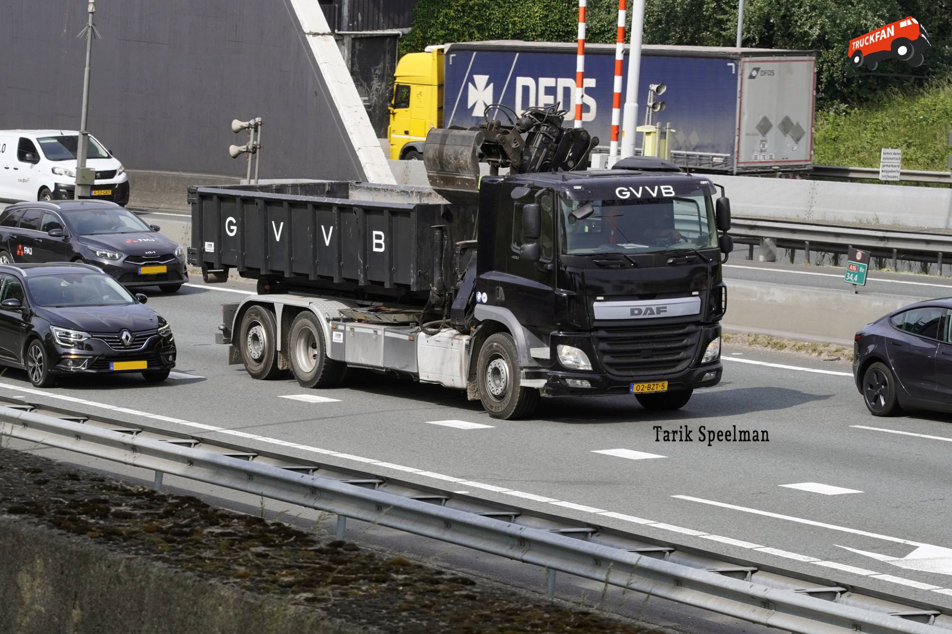 DAF CF Euro 6 400 FAN vrachtwagen met kenteken 02-BZT-5