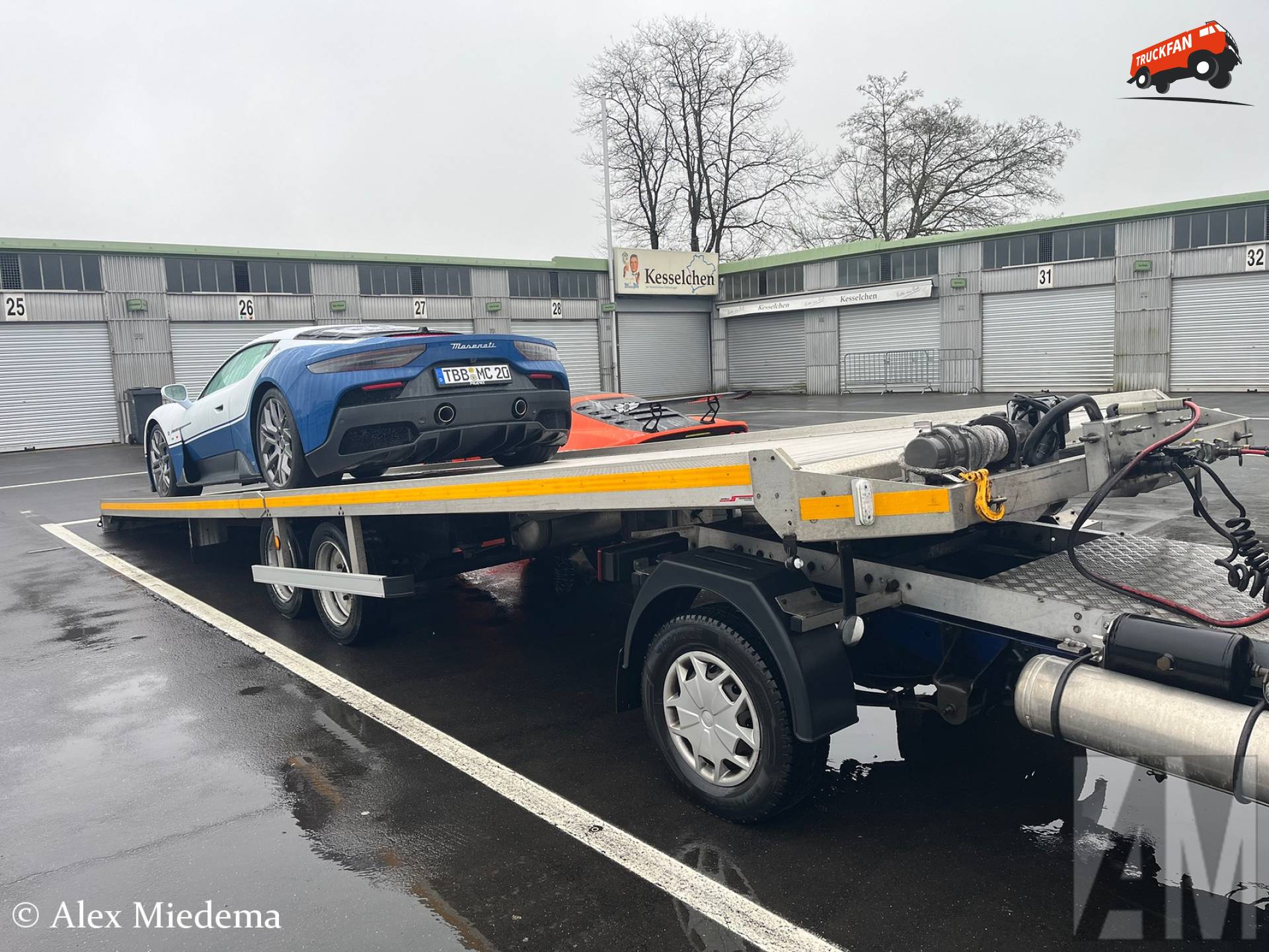 Maserati MC20 op Sanwald oplegger