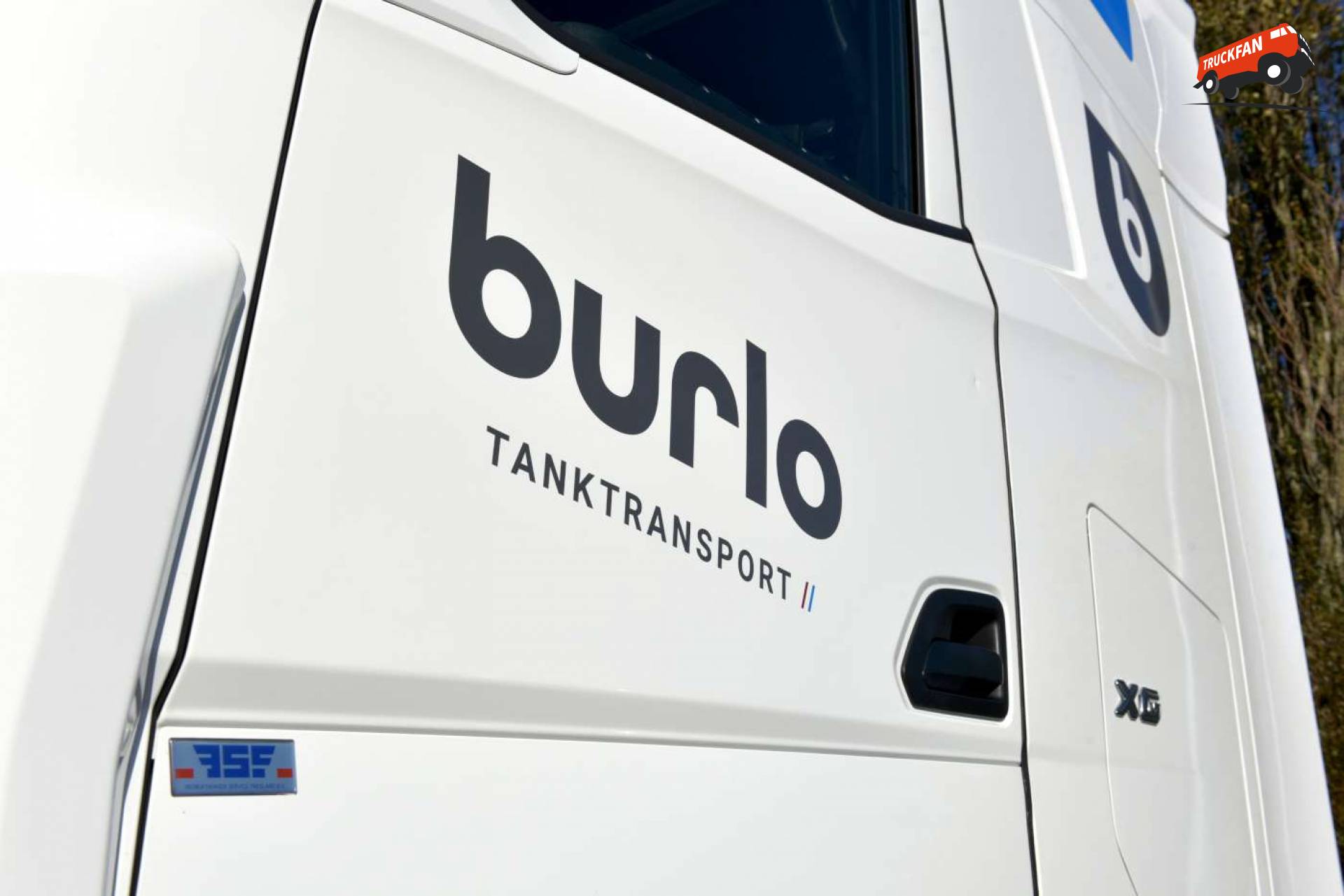 DAF XG 480 trekkers geleverd door Bedrijfswagen Service Friesland