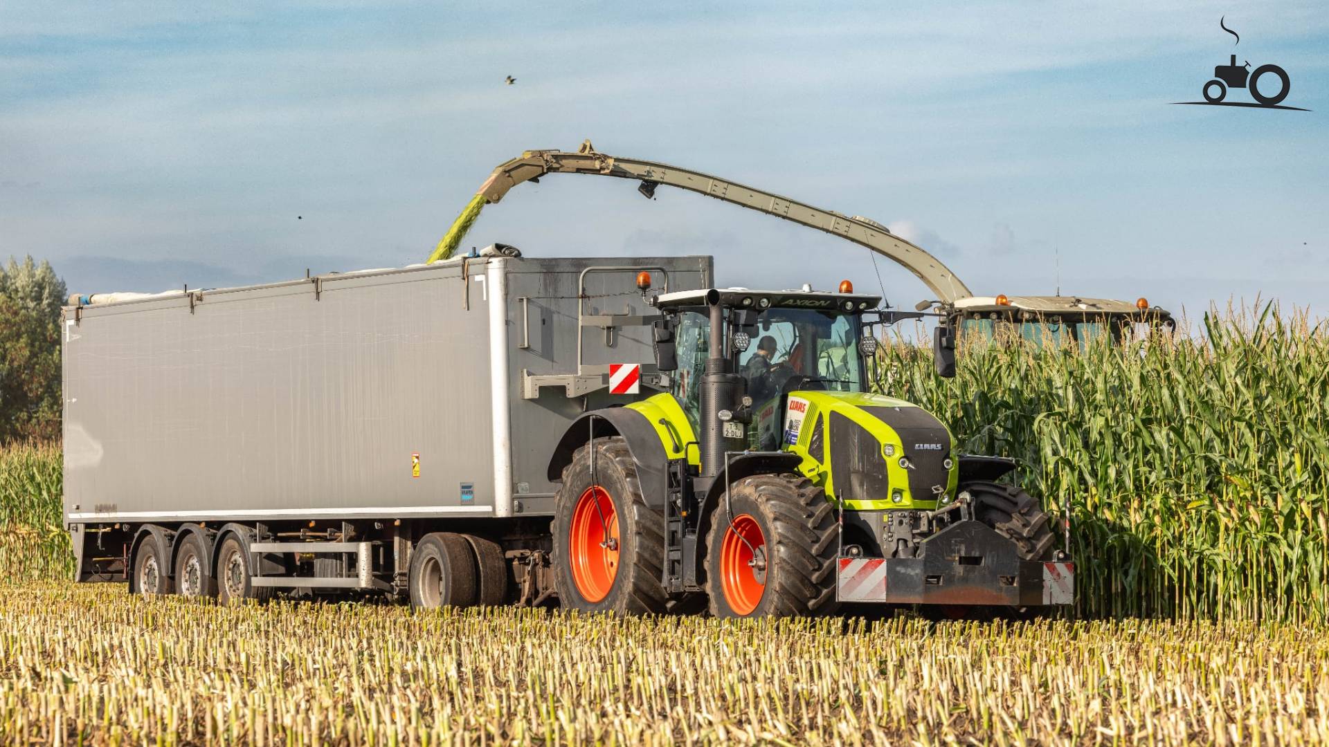 Mercedes-Benz Actros truck with demountable containers