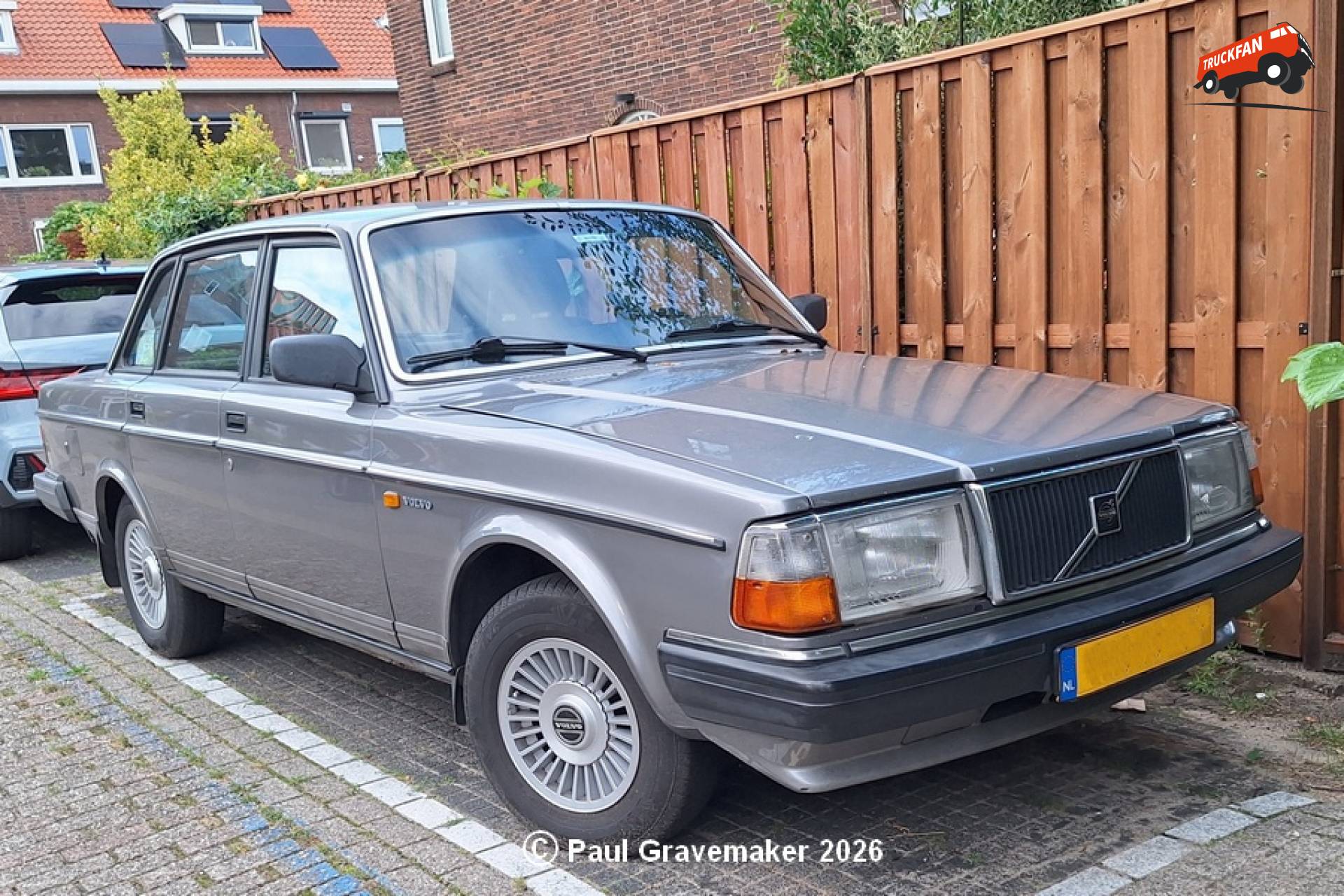 Volvo 240 GL passenger car in Duivendrecht