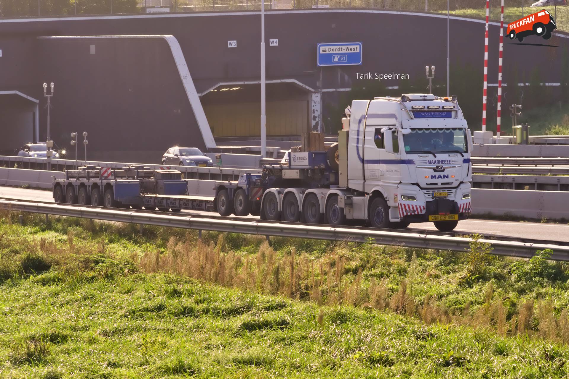 MAN TGX 3rd Gen truck on A16