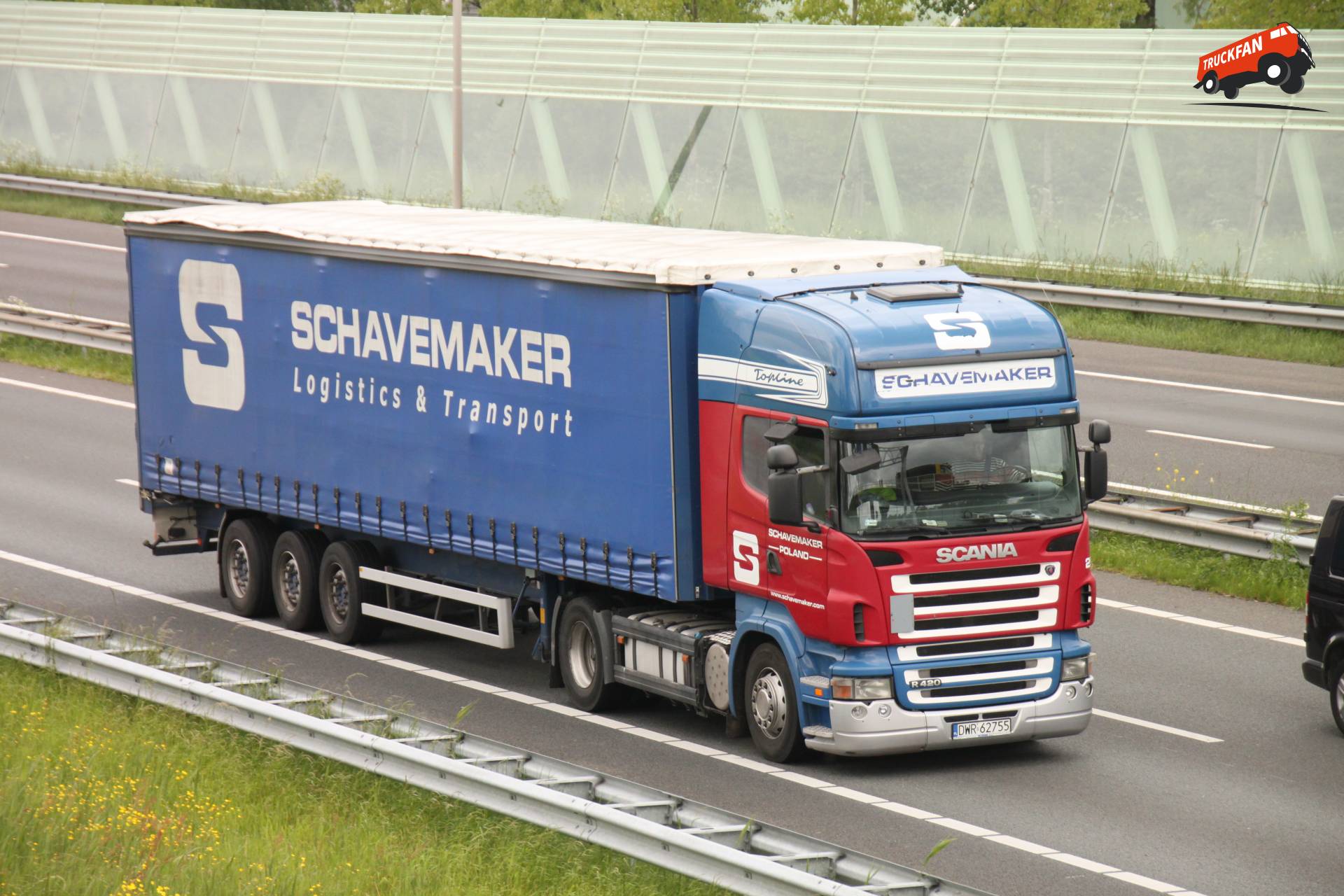 Scania R420 vrachtwagen van Schavemaker in actie