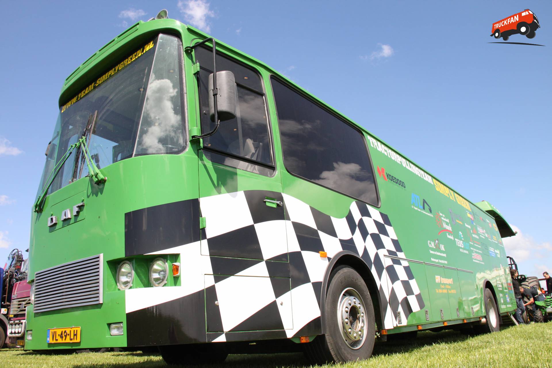 DAF MB200 tractor at Tractor Pulling Hensbroek 2013