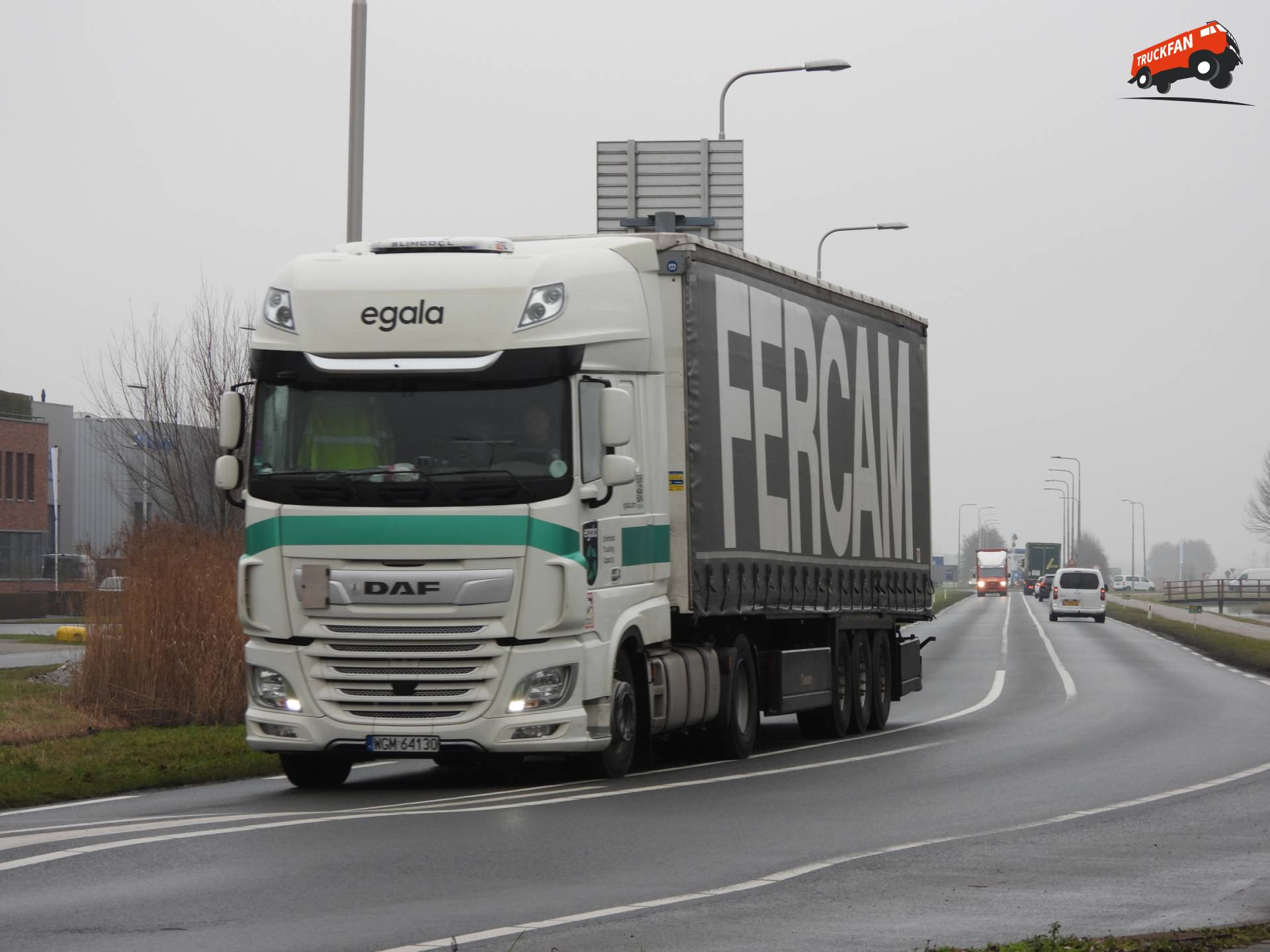 DAF XF Euro 6 truck uit Polen gezien op M.A. Reinaldaweg