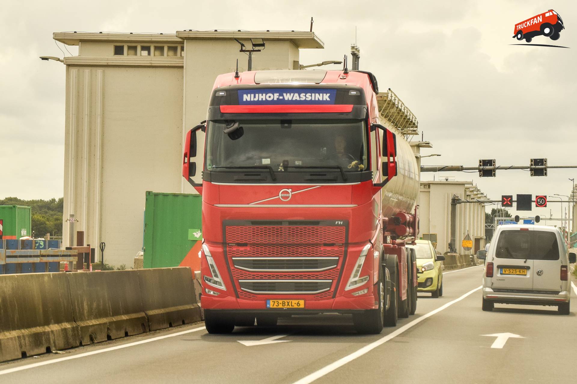 Volvo FH5 Nijhof Wassink Rijsen 