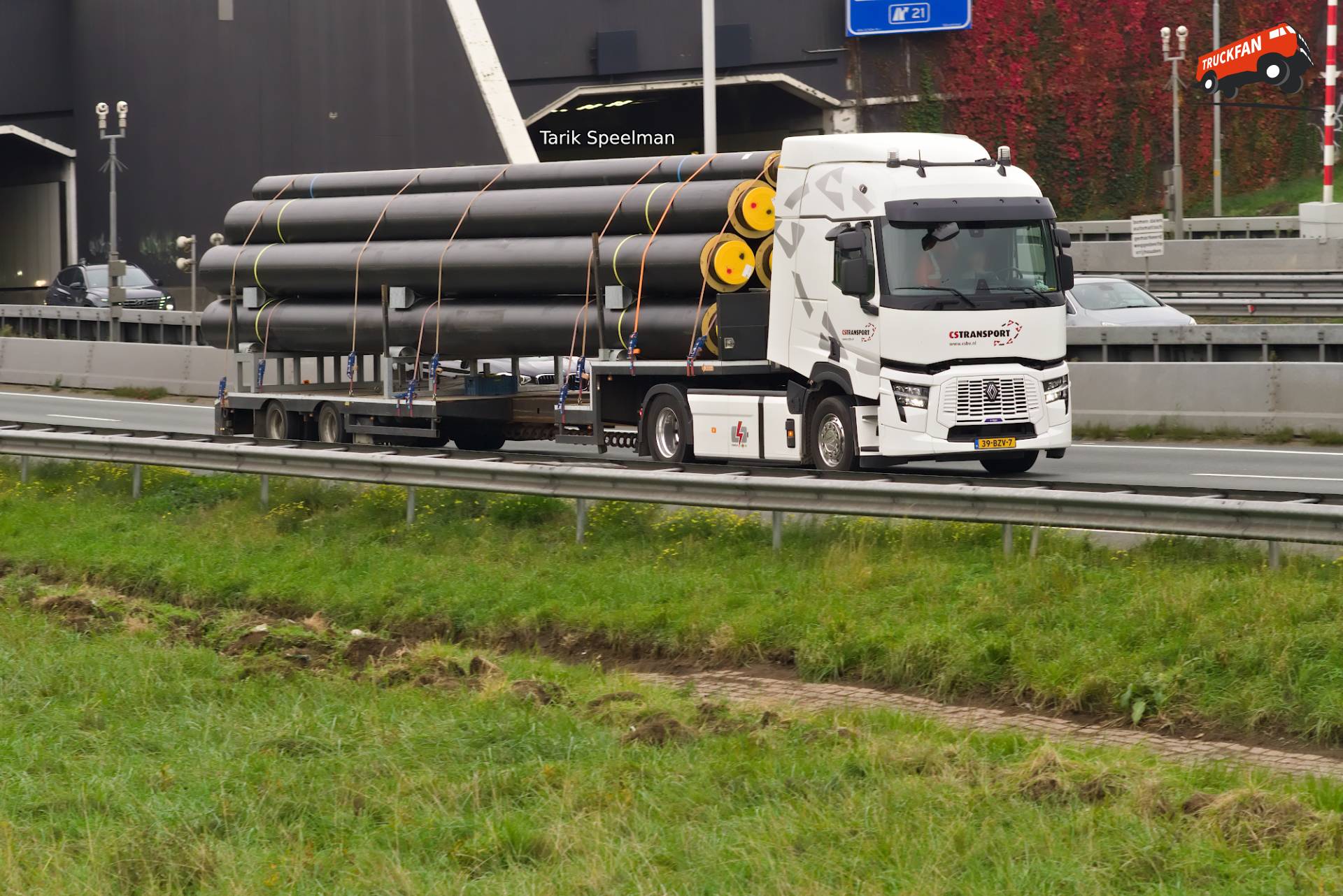 Renault T-Serie Electric vrachtwagen op A16