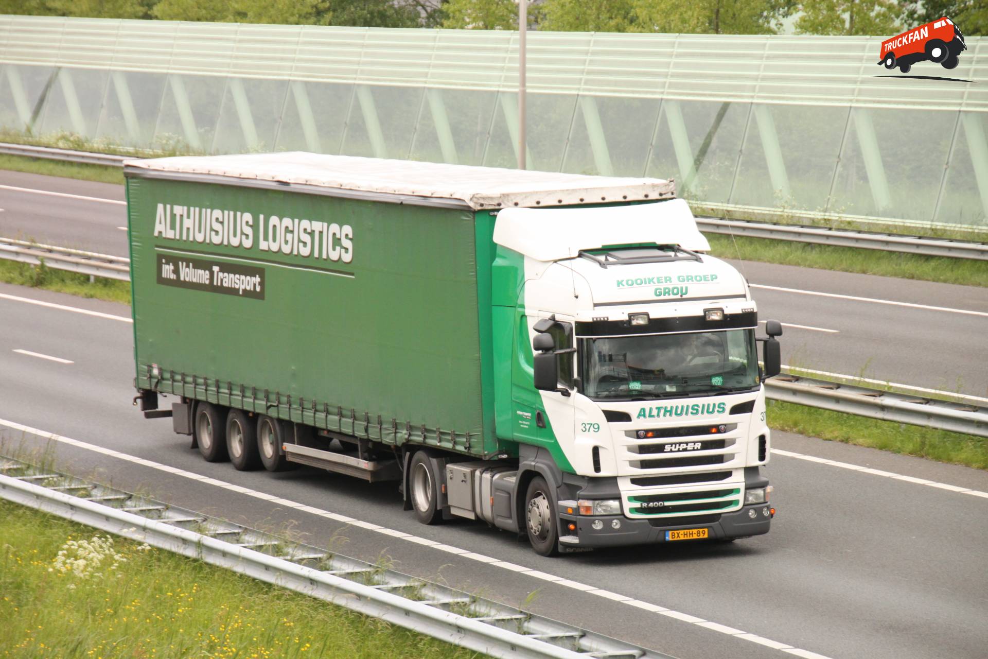 Scania R400 vrachtwagen van Althuisius op 12 mei 2014
