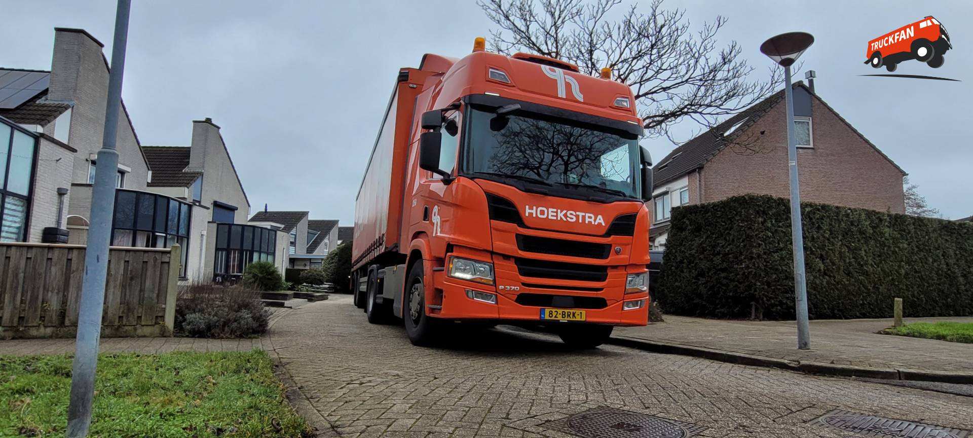 Scania P370 truck of Transportbedrijf H. Hoekstra B.V.