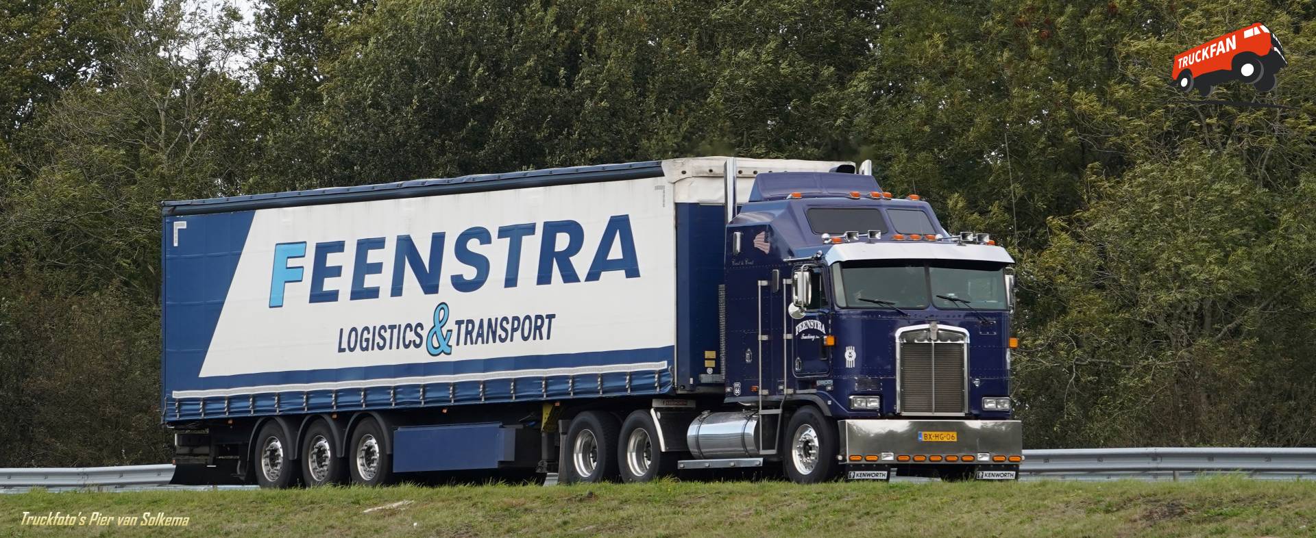 Feenstra transport met Kenworth K100 op snelweg A7