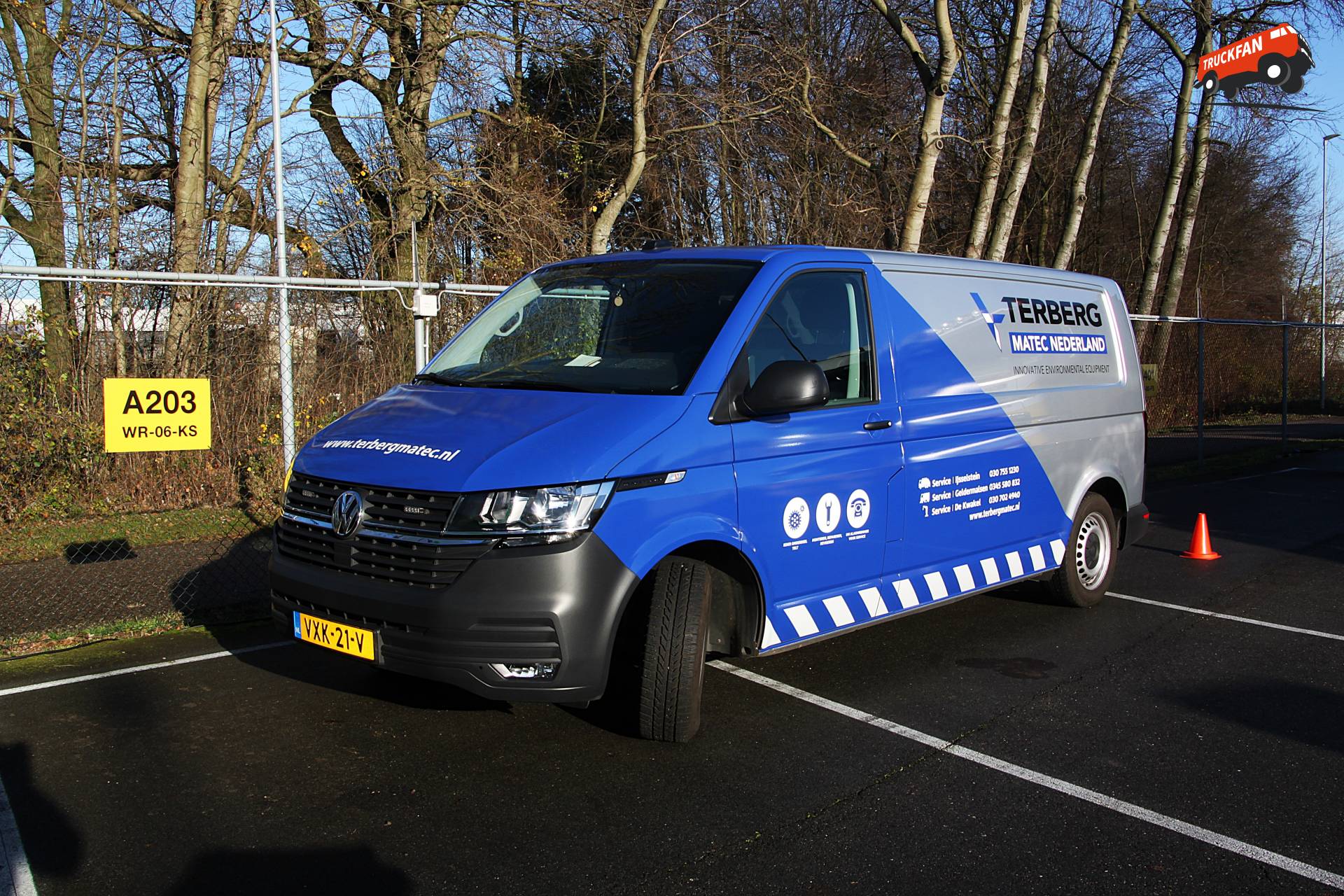 VW Transporter T6 bij Terberg Matec Amsterdam