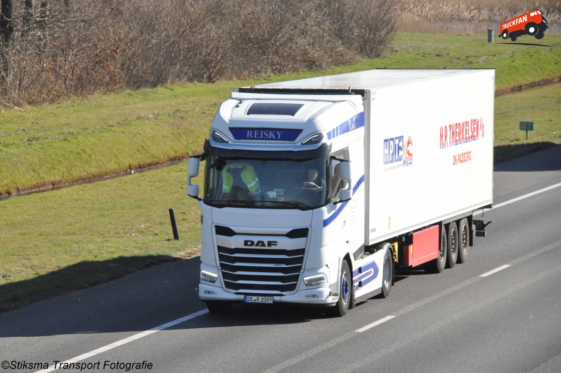 DAF XG+ refrigerated trailer for frozen goods transport for H.P. Therkelsen