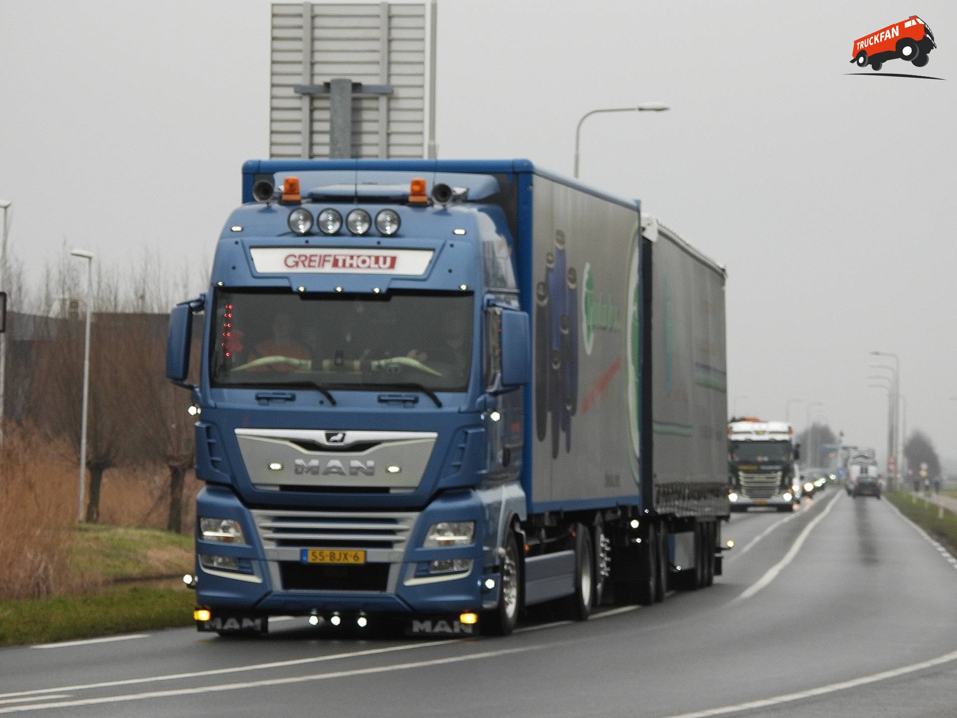 MAN TGX 26.420 6x2 vrachtwagen uit 2017