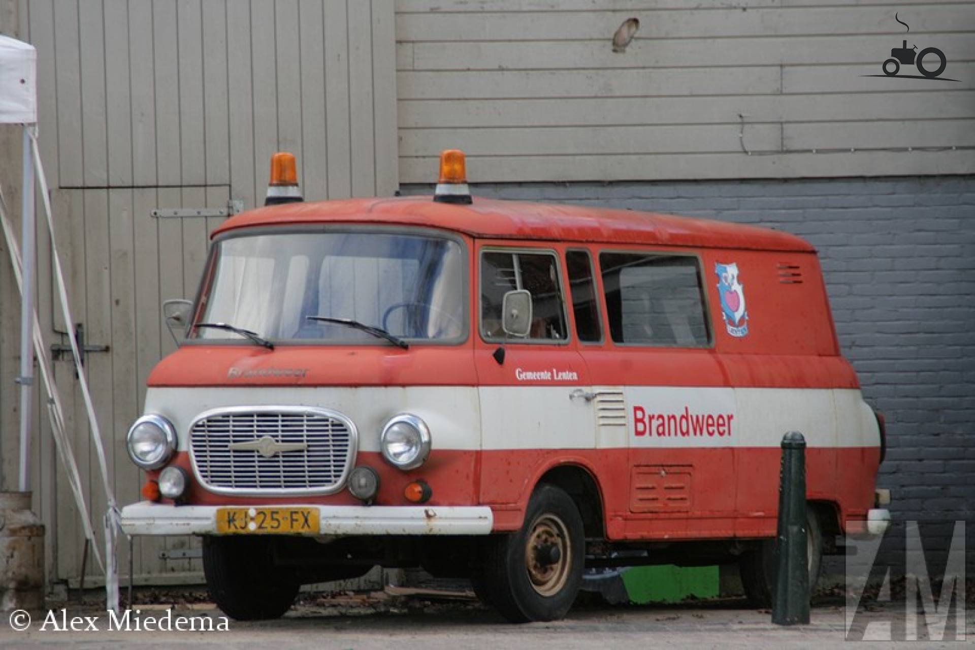 Barkas B1000