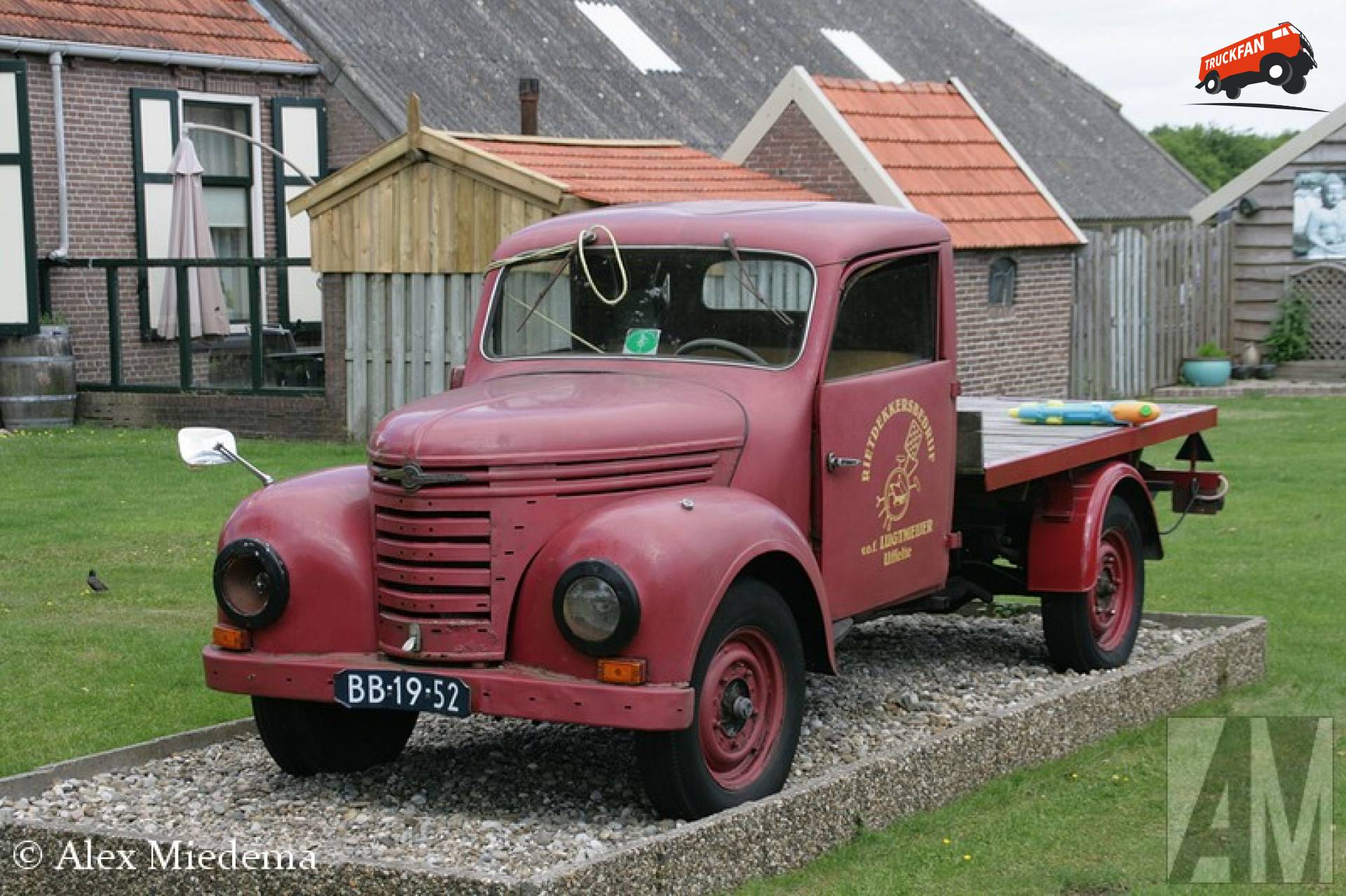 Barkas V901