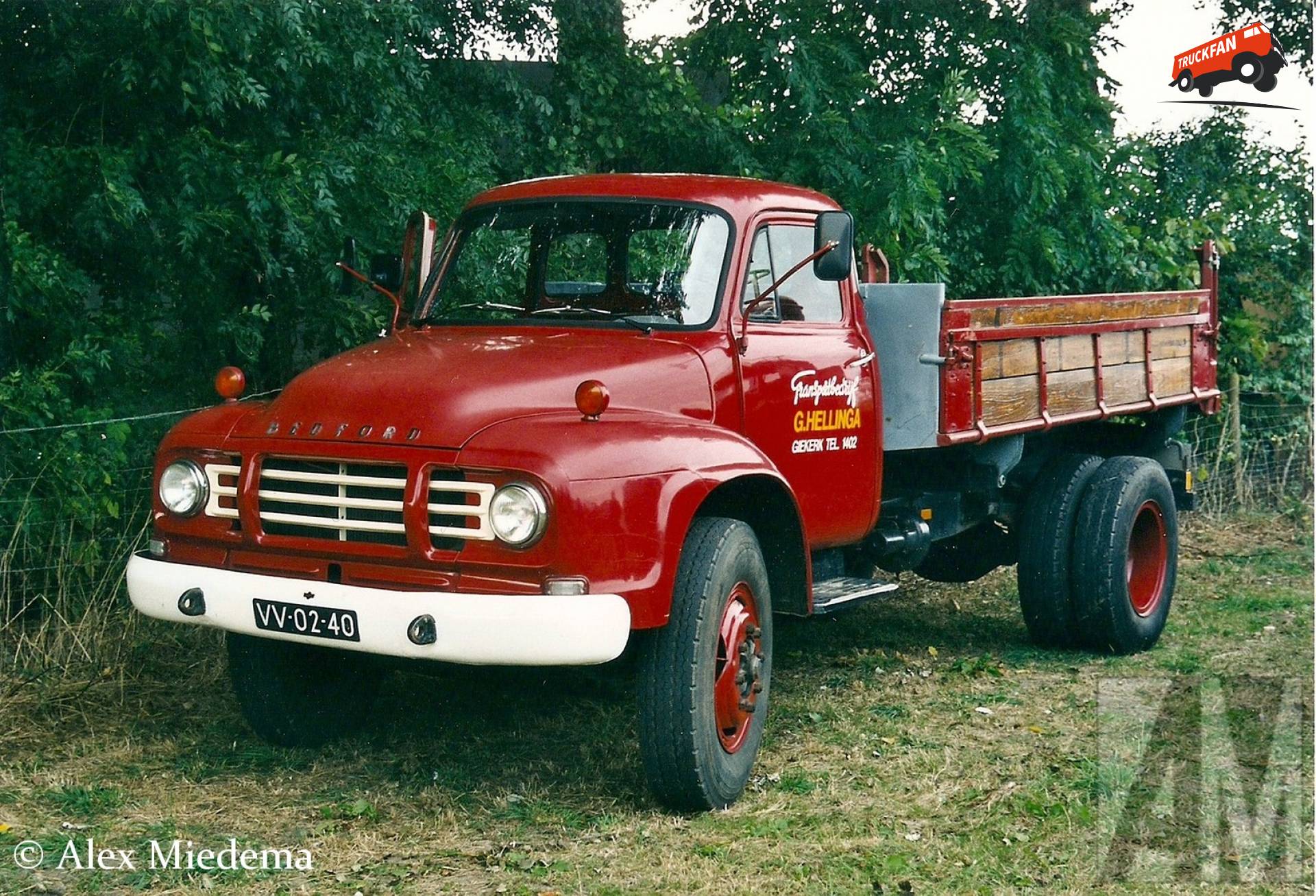 Foto Bedford J6 Van Transportbedrijf Hellinga - TruckFan