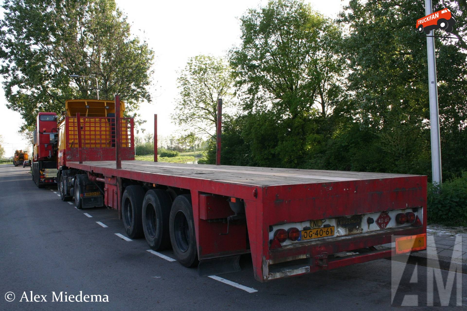 Broshuis oplegger