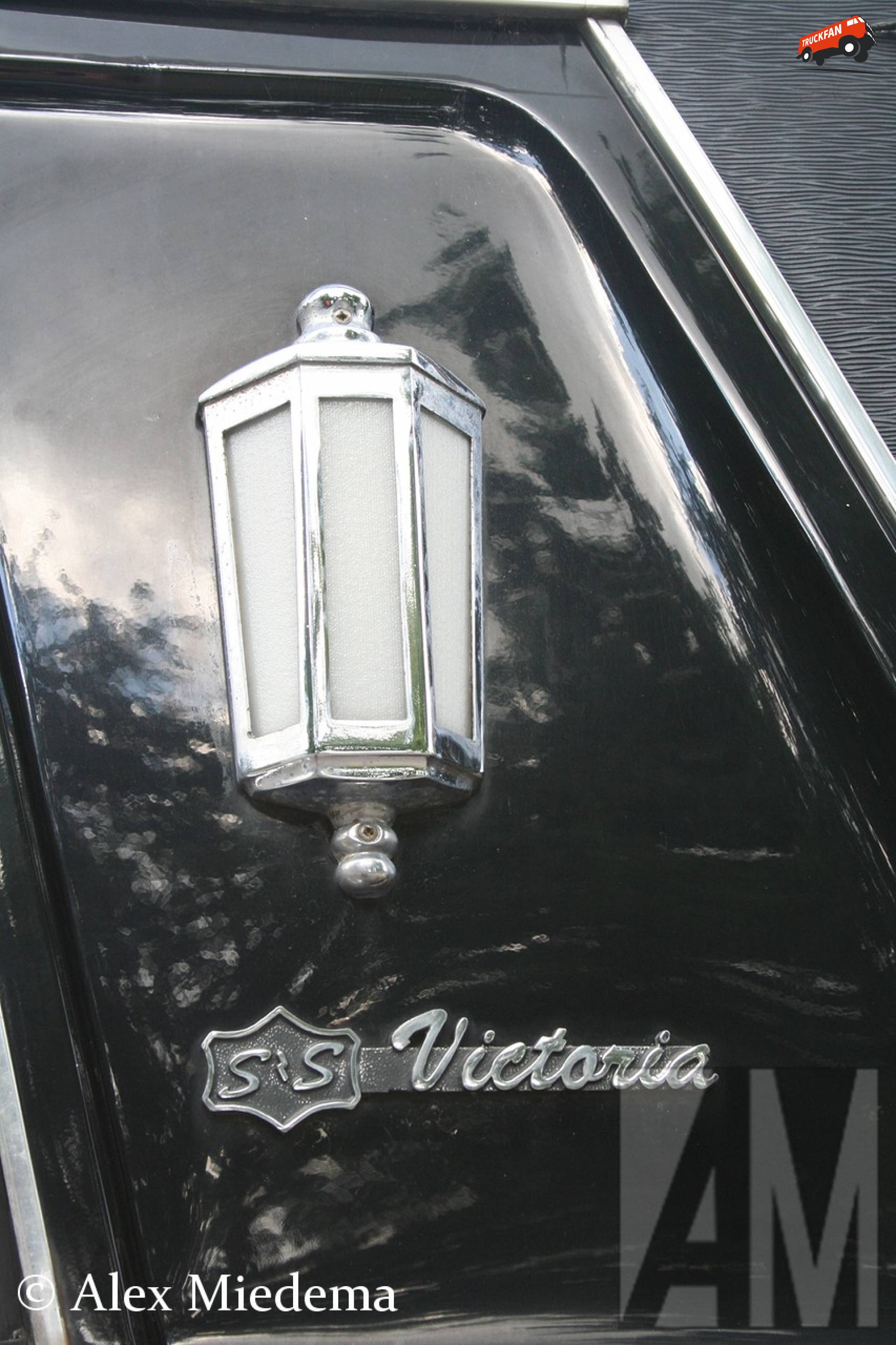 Cadillac S & S Victoria