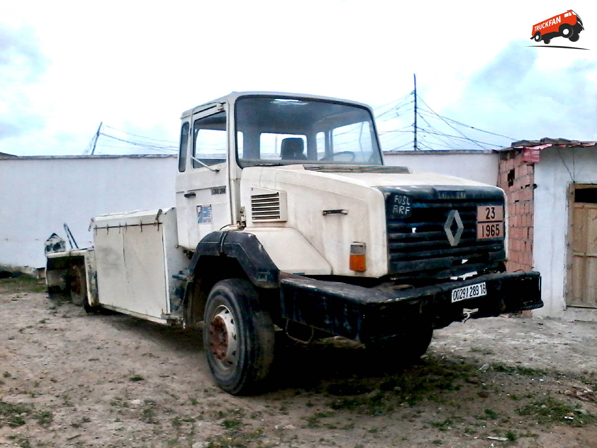 Renault Gamme C Serie in het hart van Algerije