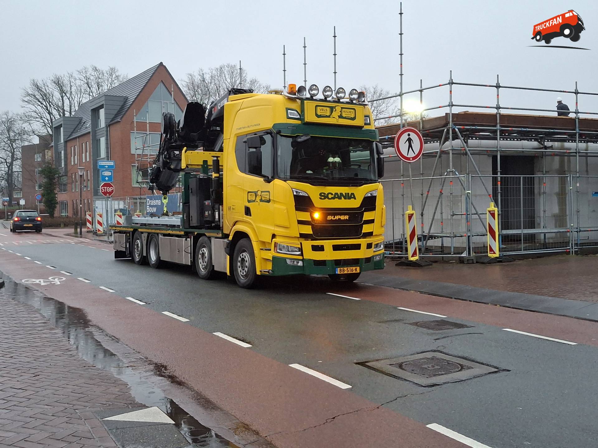 Scania R560 vrachtwagen van Kisjes Transport