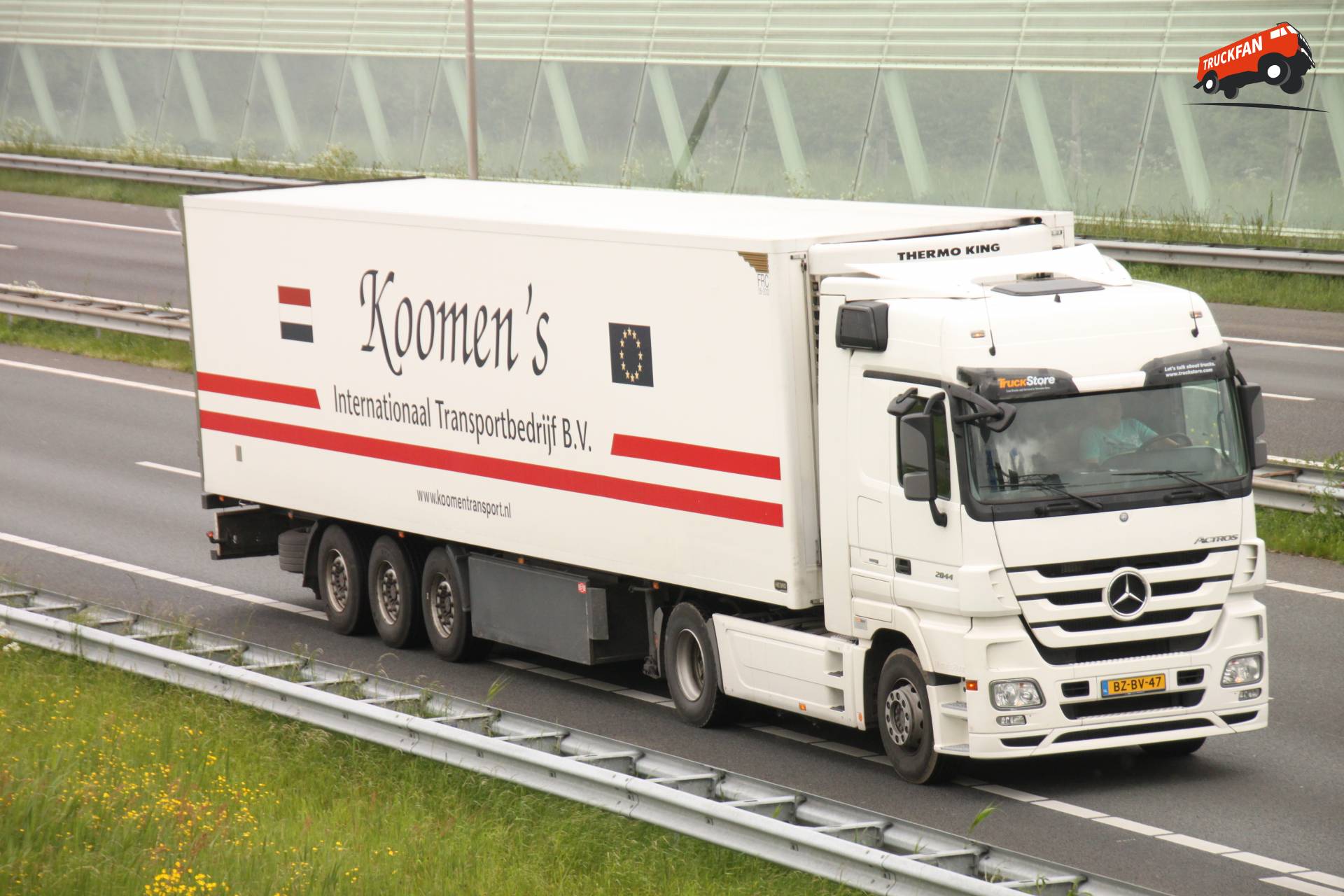 Mercedes-Benz Actros truck bij TruckStore Koomen's