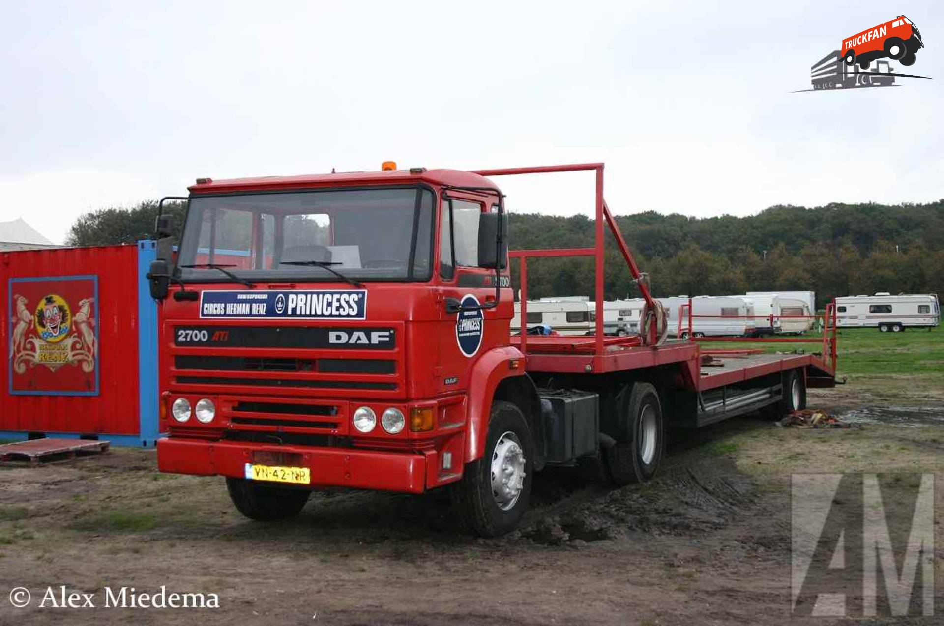 DAF 2700