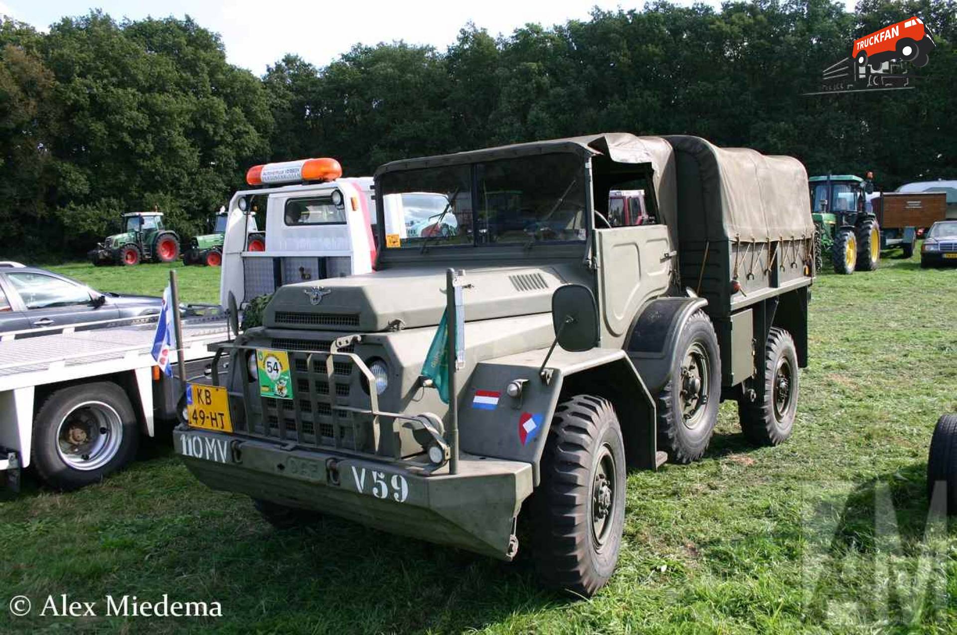 DAF YA 126