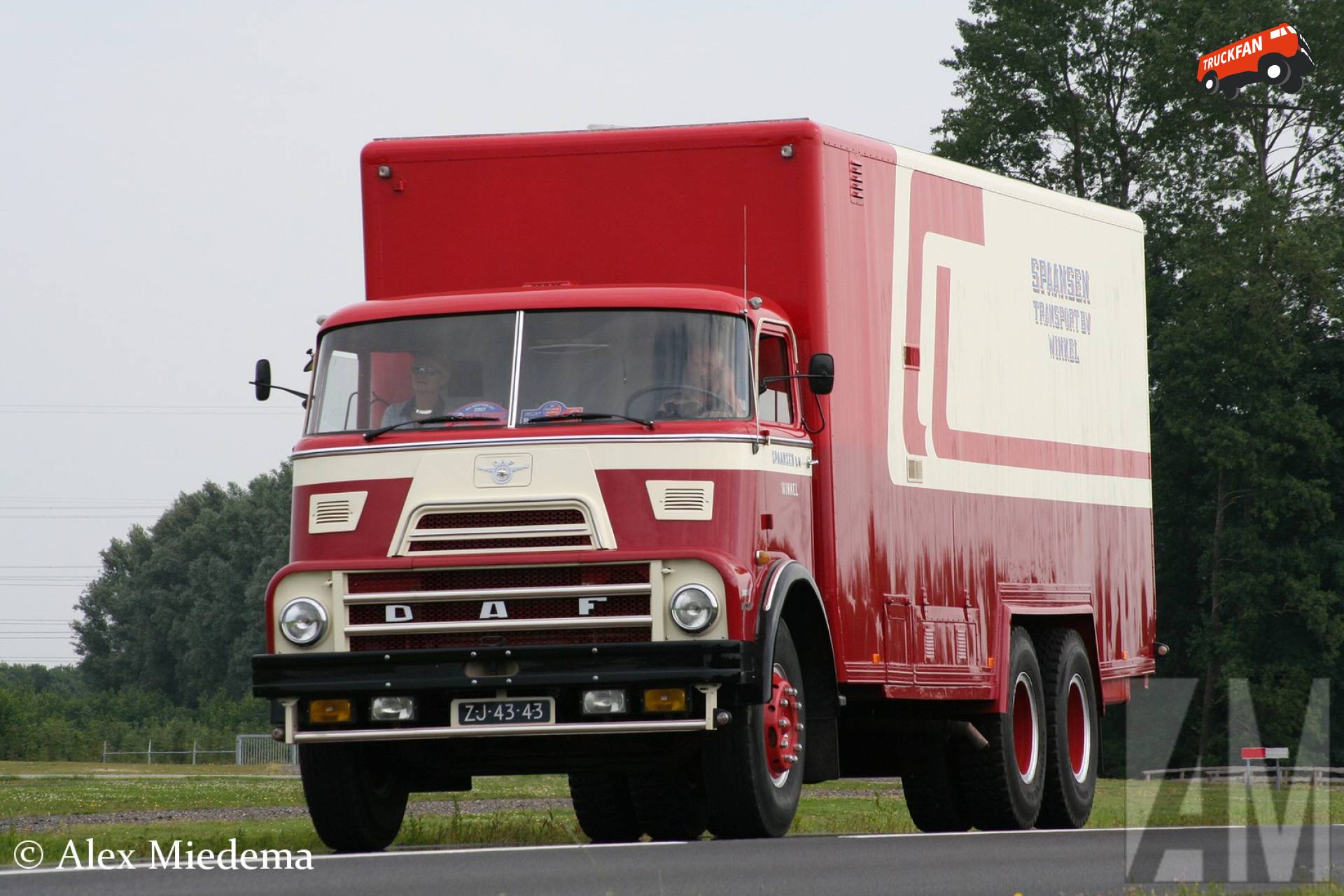 DAF DO2400