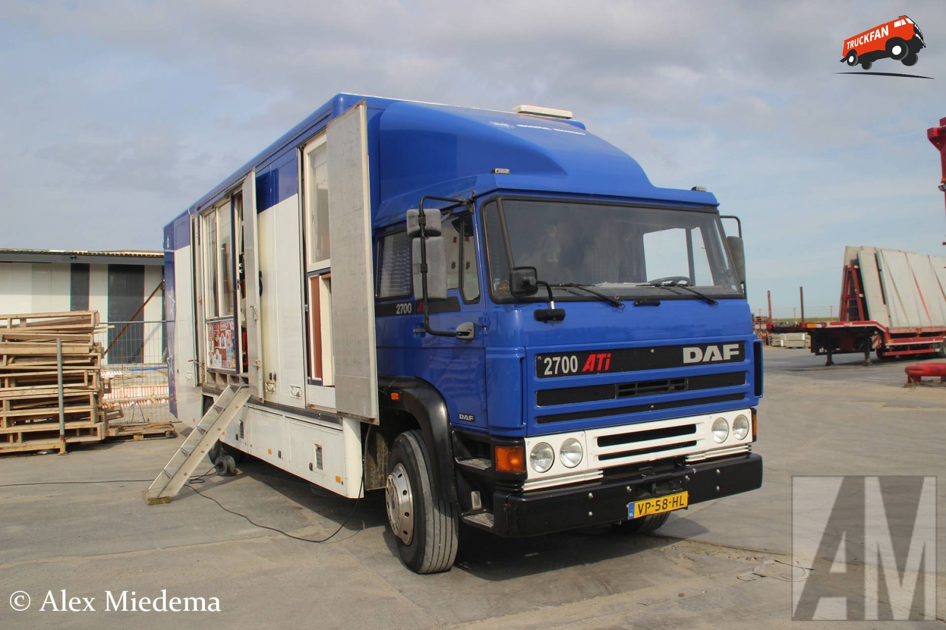 DAF 2700