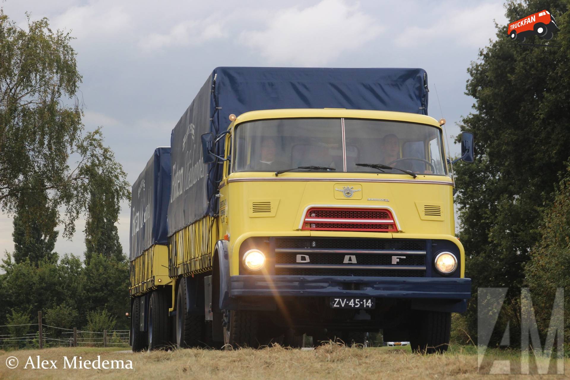 DAF DO2200