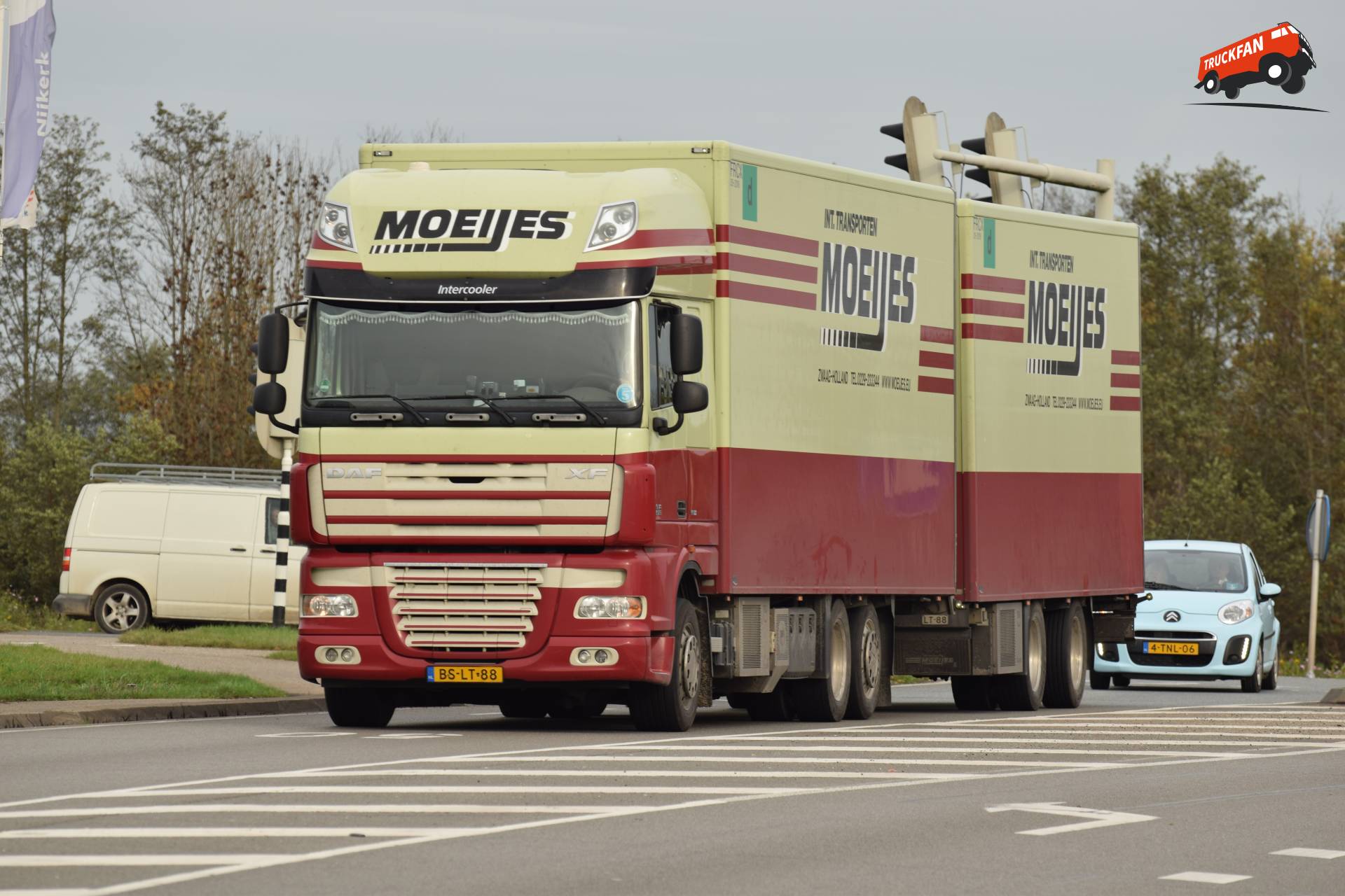 Foto Daf Xf Serie Van Internationaal Transportbedrijf Moeijes B V Truckfan