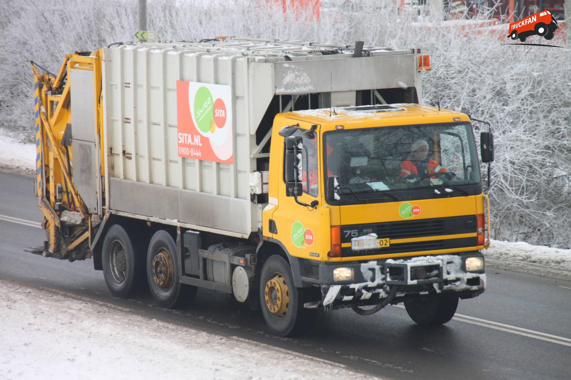 DAF 75